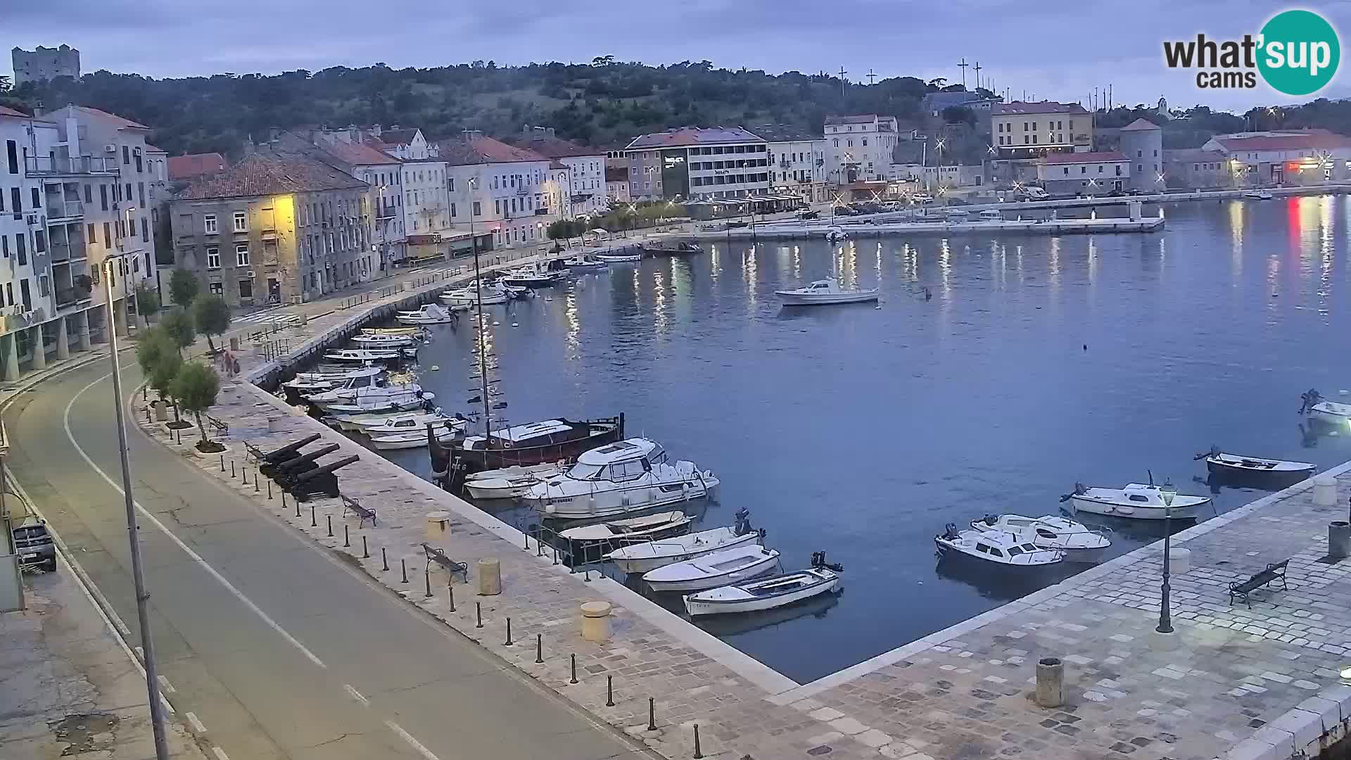 Senj Spletna kamera – pogled na obalo Senja