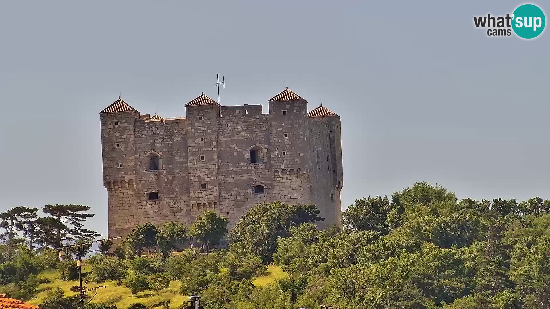 Kamera u živo Senj – Panoramski pogled na senjsku rivu