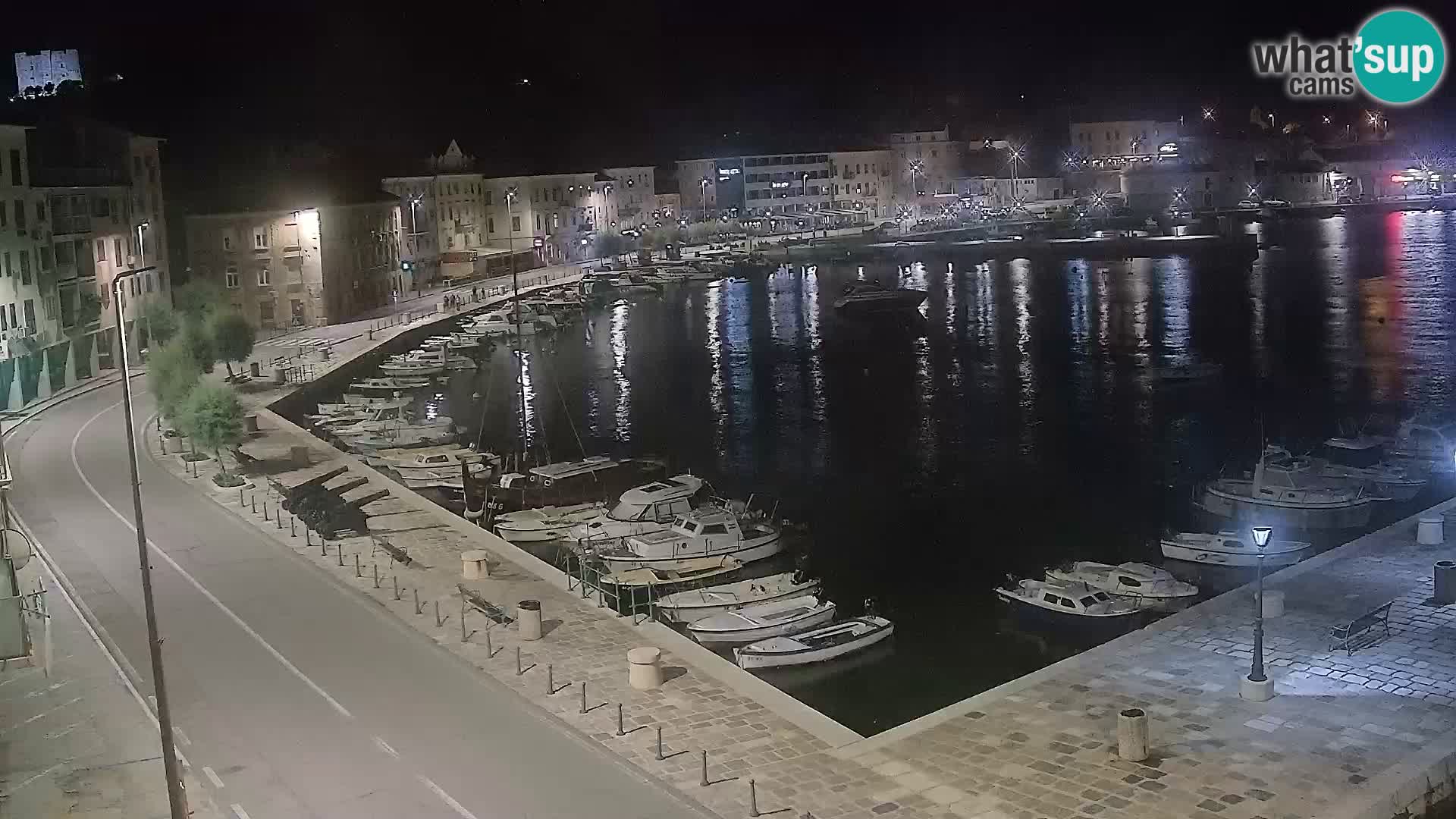 Kamera u živo Senj – Panoramski pogled na senjsku rivu