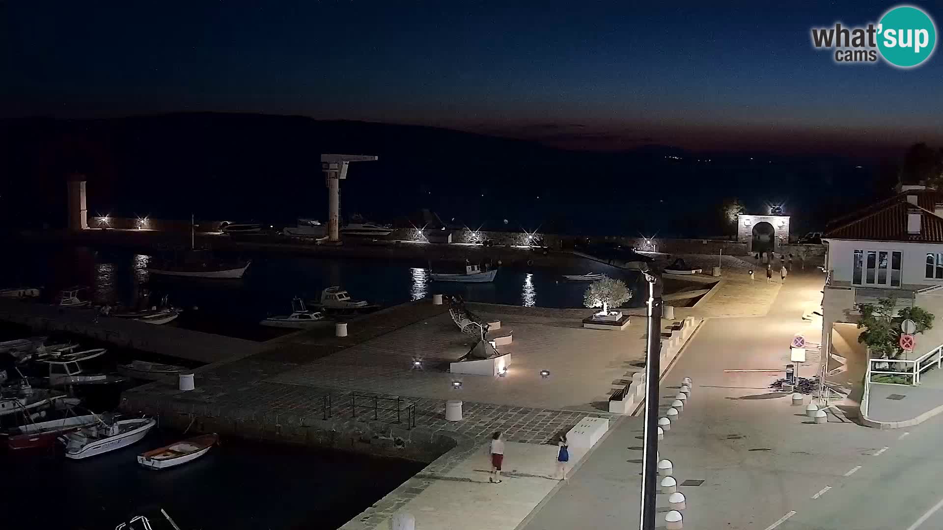 Kamera u živo Senj – Panoramski pogled na senjsku rivu