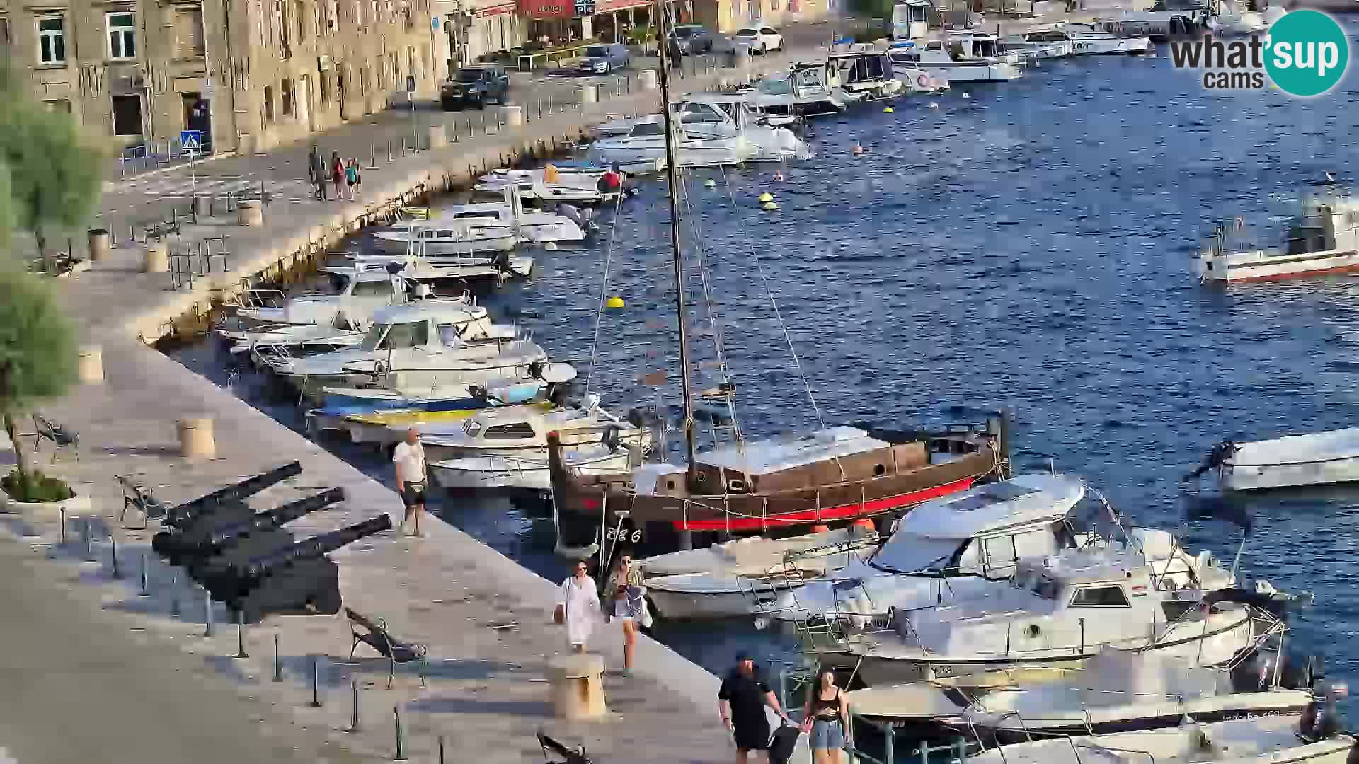 Kamera u živo Senj – Panoramski pogled na senjsku rivu