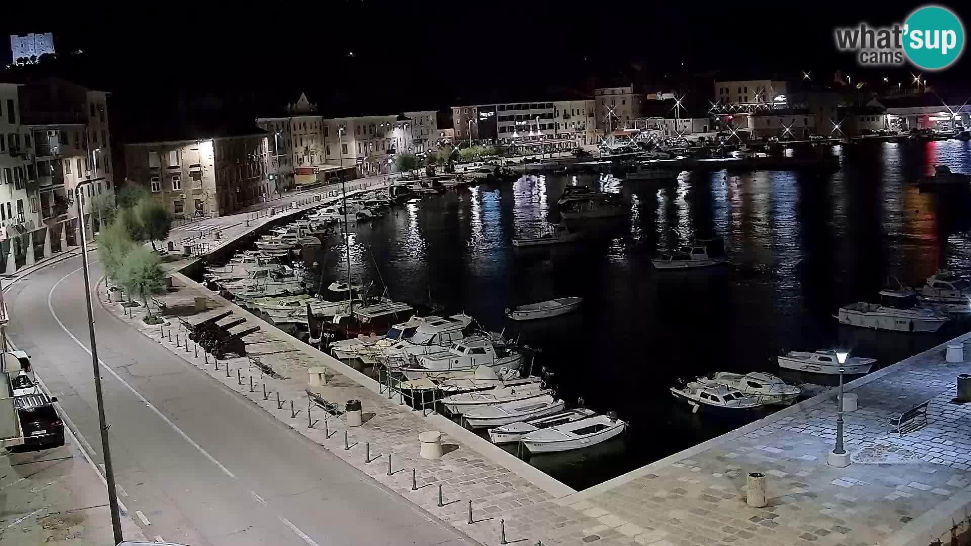 Kamera u živo Senj – Panoramski pogled na senjsku rivu
