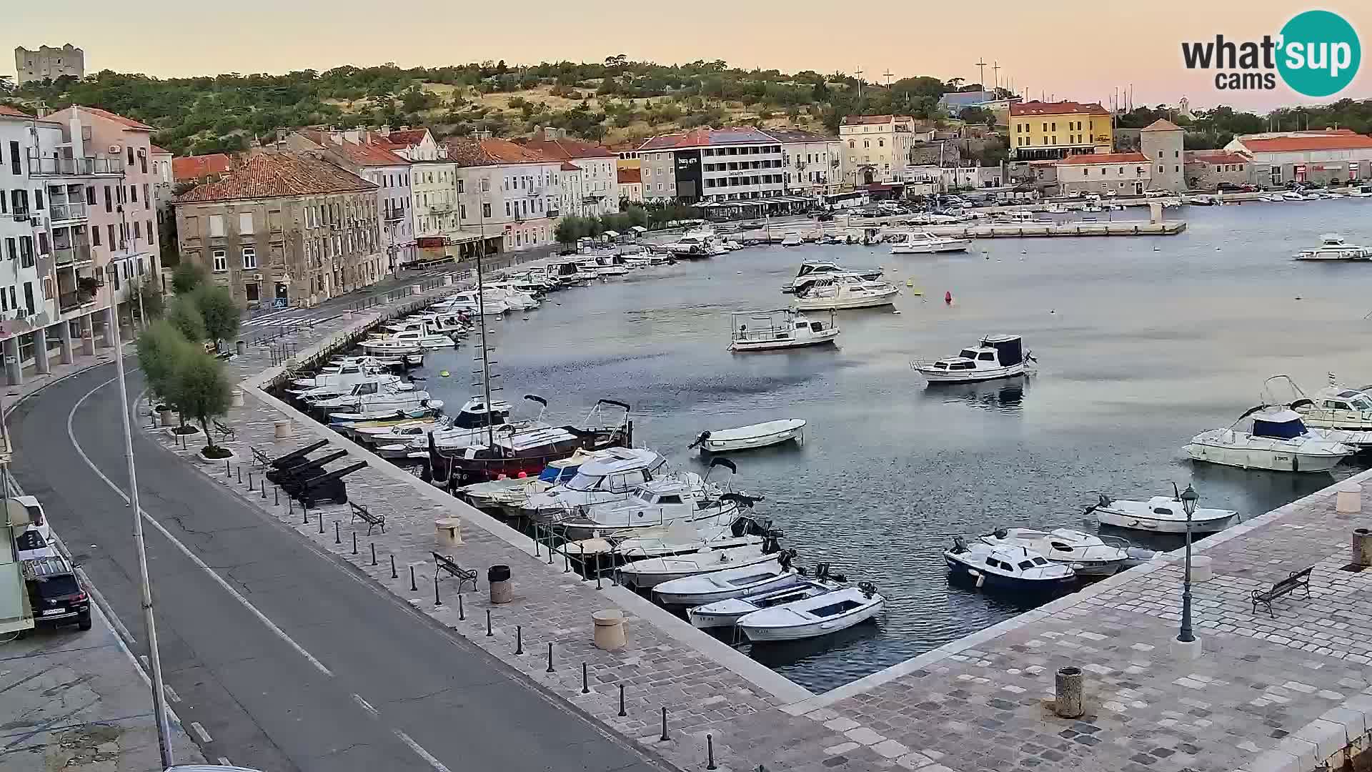 Kamera u živo Senj – Panoramski pogled na senjsku rivu