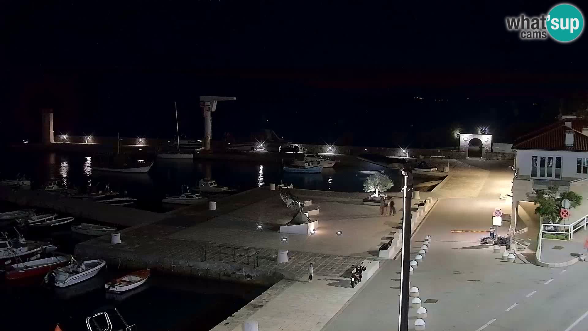 Kamera u živo Senj – Panoramski pogled na senjsku rivu