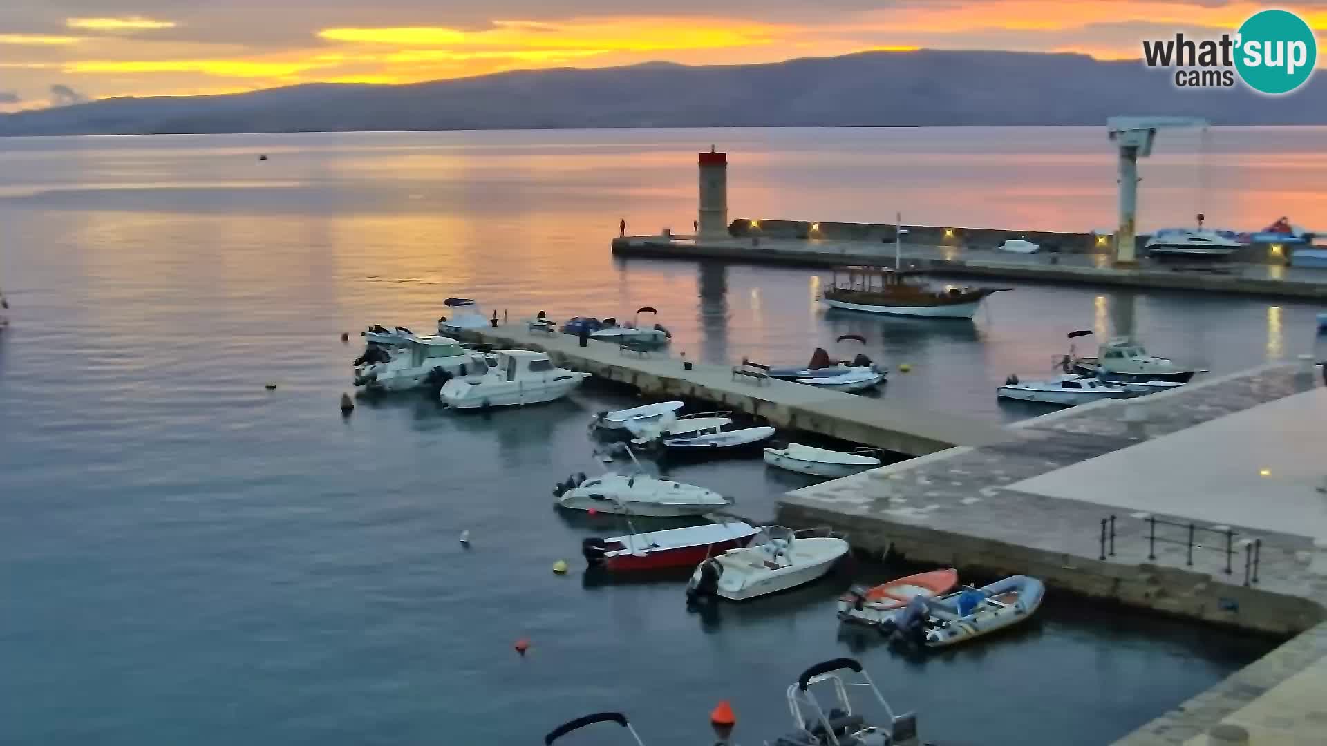 Senj Spletna kamera – pogled na obalo Senja