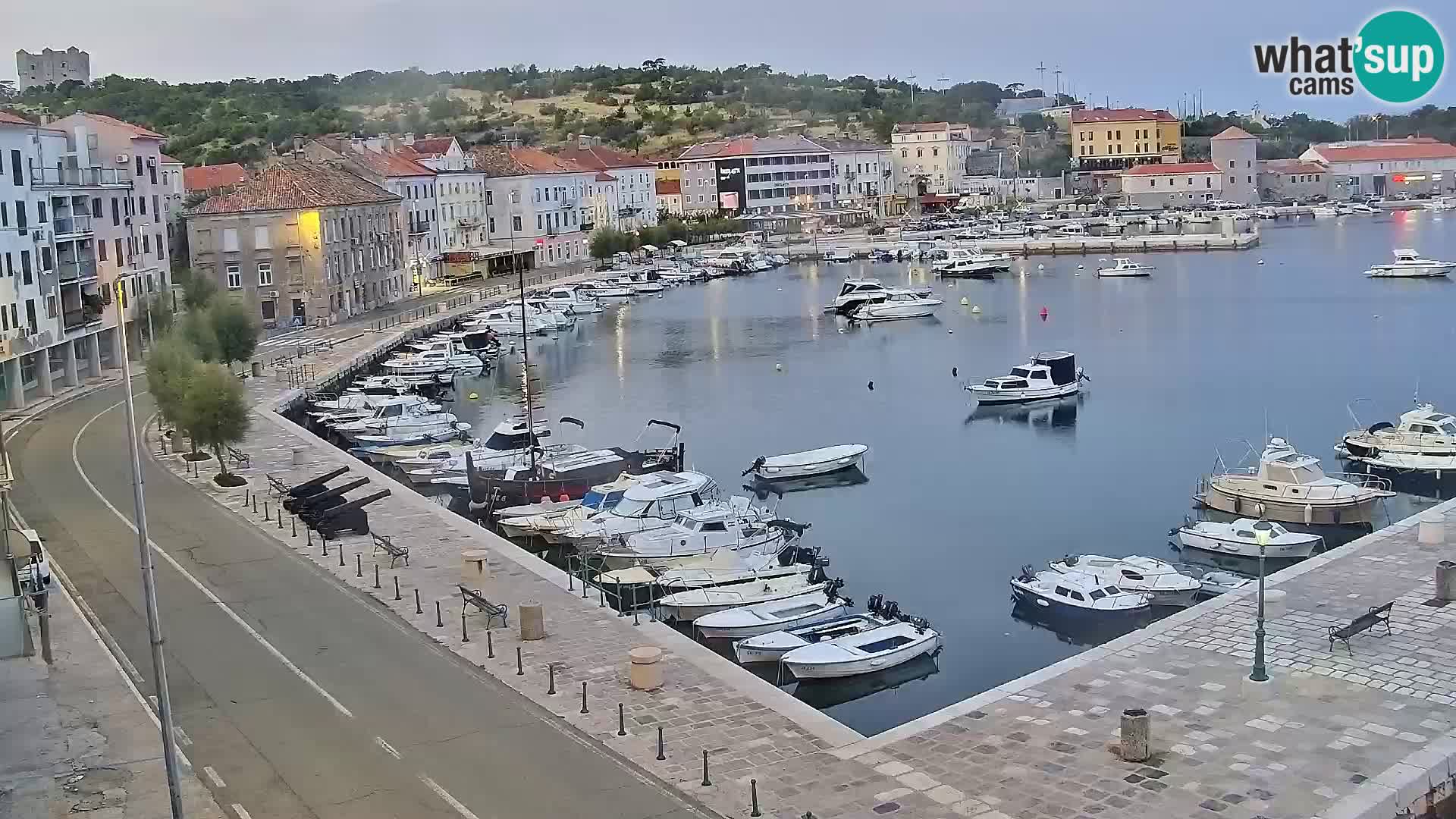 Kamera u živo Senj – Panoramski pogled na senjsku rivu