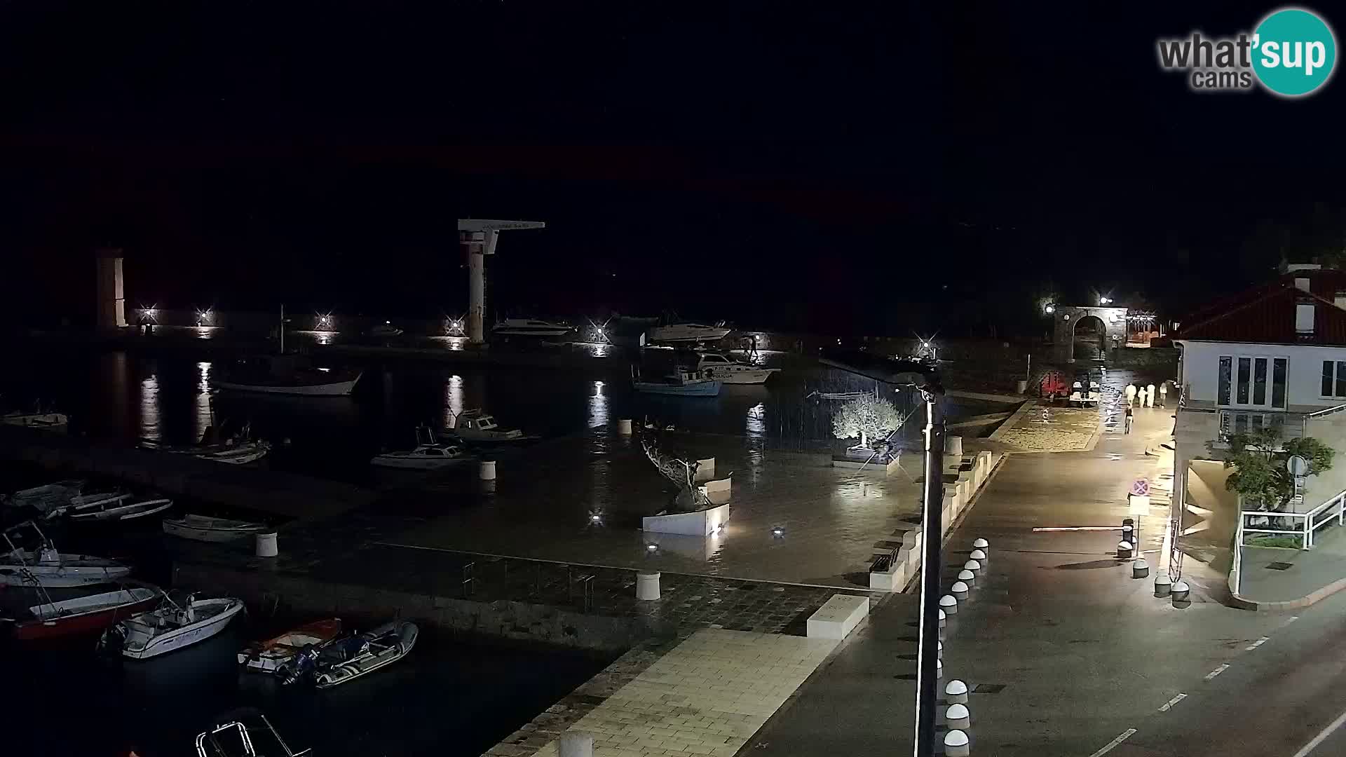Kamera u živo Senj – Panoramski pogled na senjsku rivu