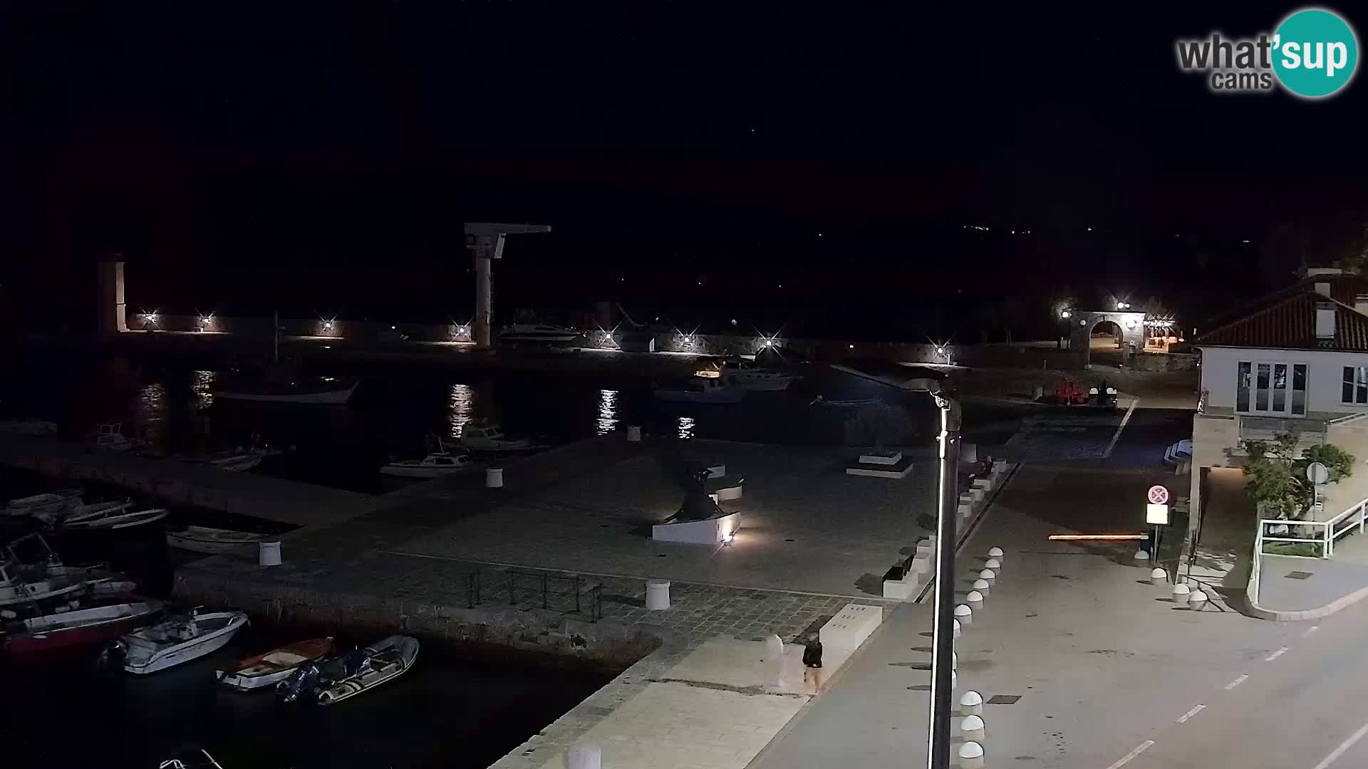 Kamera u živo Senj – Panoramski pogled na senjsku rivu