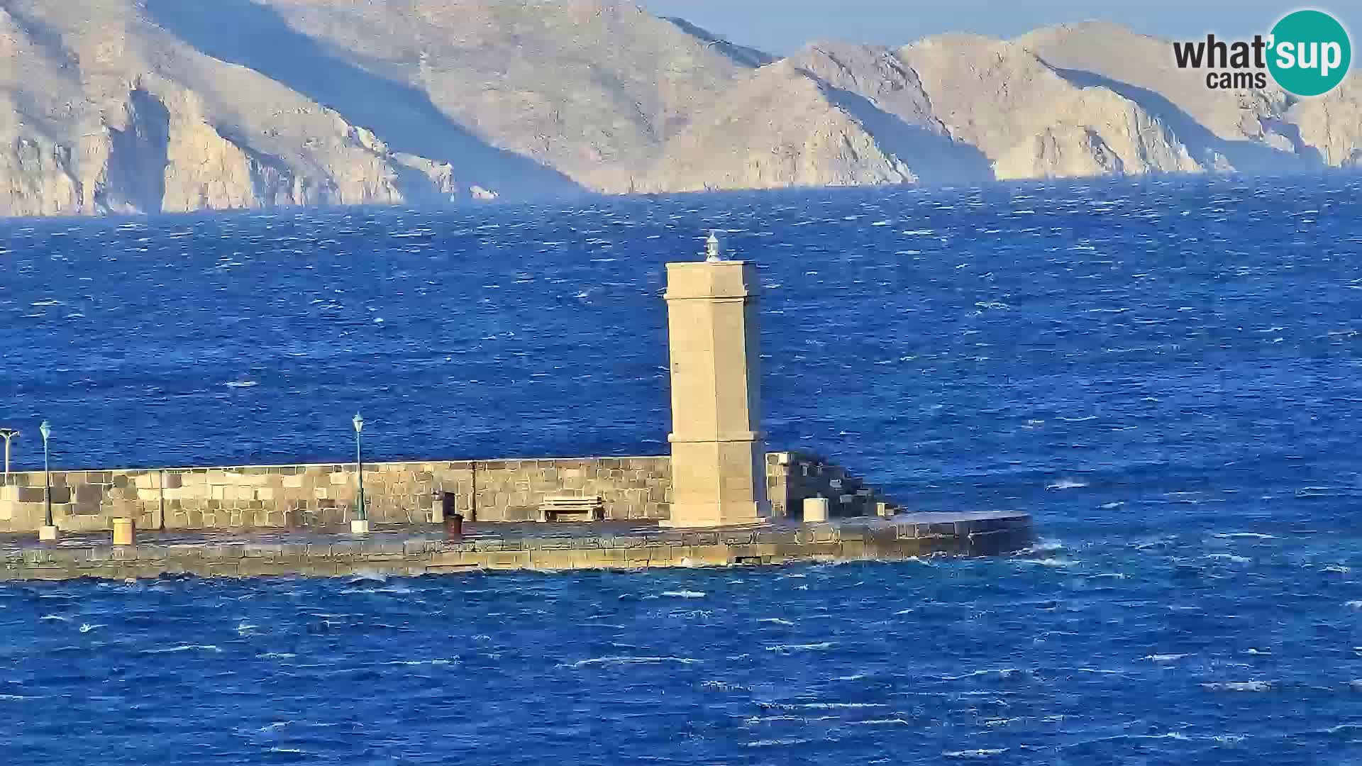 Kamera u živo Senj – Panoramski pogled na senjsku rivu