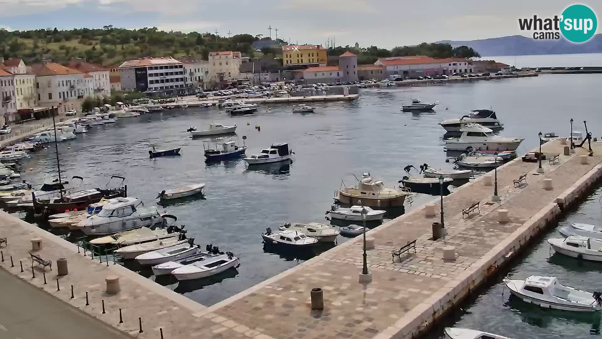 Kamera u živo Senj – Panoramski pogled na senjsku rivu