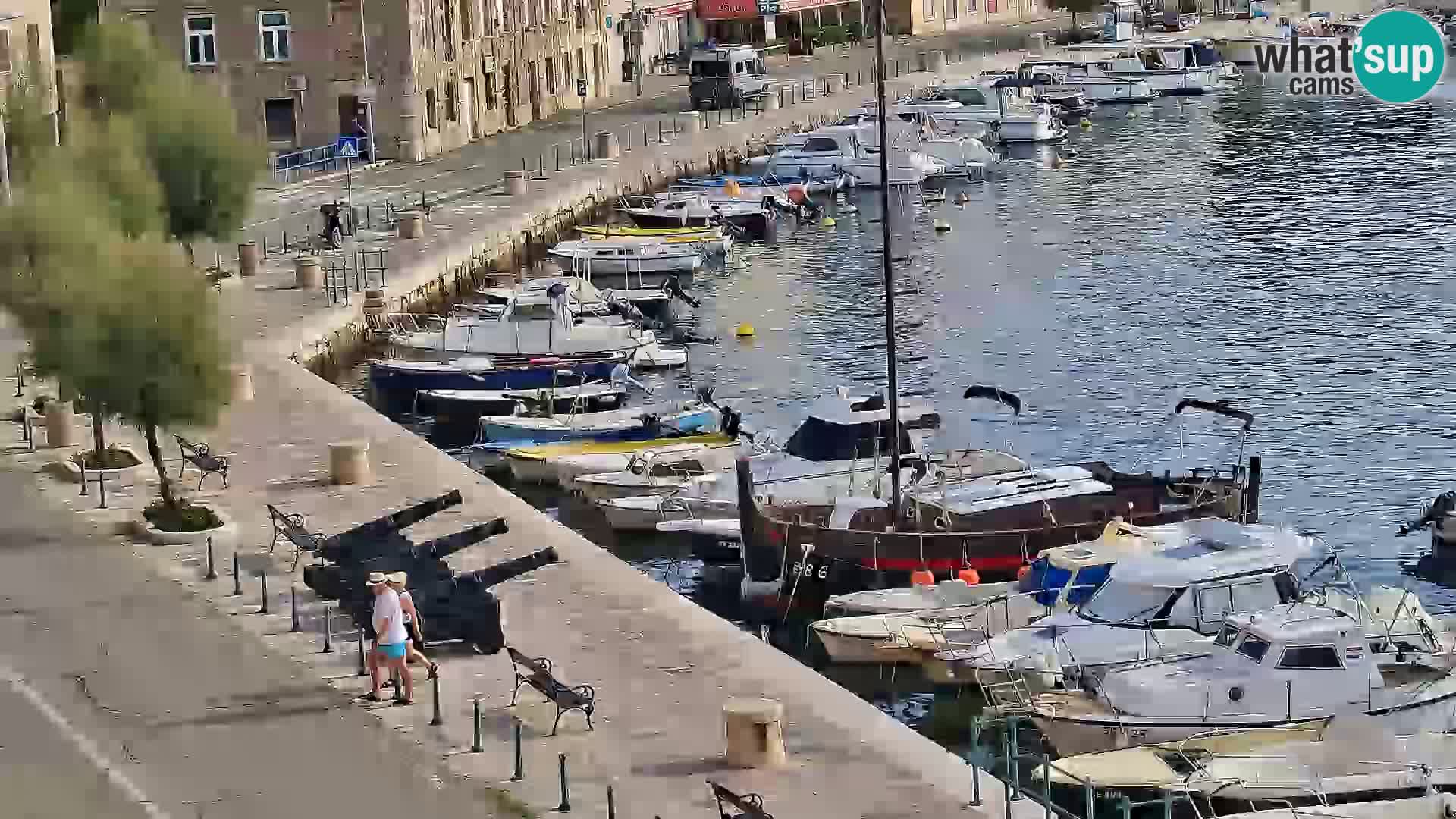 Kamera u živo Senj – Panoramski pogled na senjsku rivu