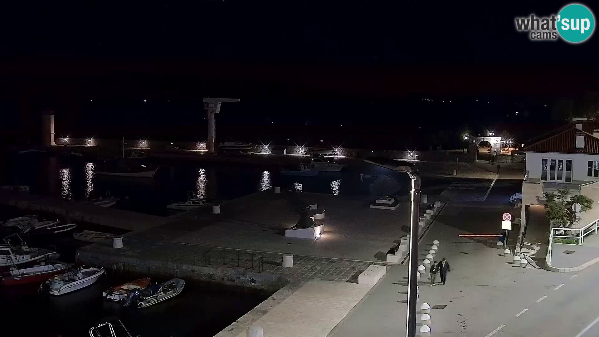 Kamera u živo Senj – Panoramski pogled na senjsku rivu