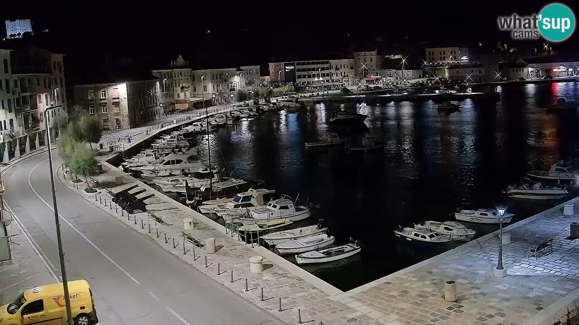 Kamera u živo Senj – Panoramski pogled na senjsku rivu