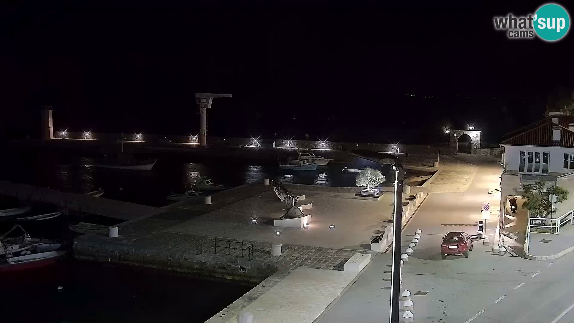 Kamera u živo Senj – Panoramski pogled na senjsku rivu