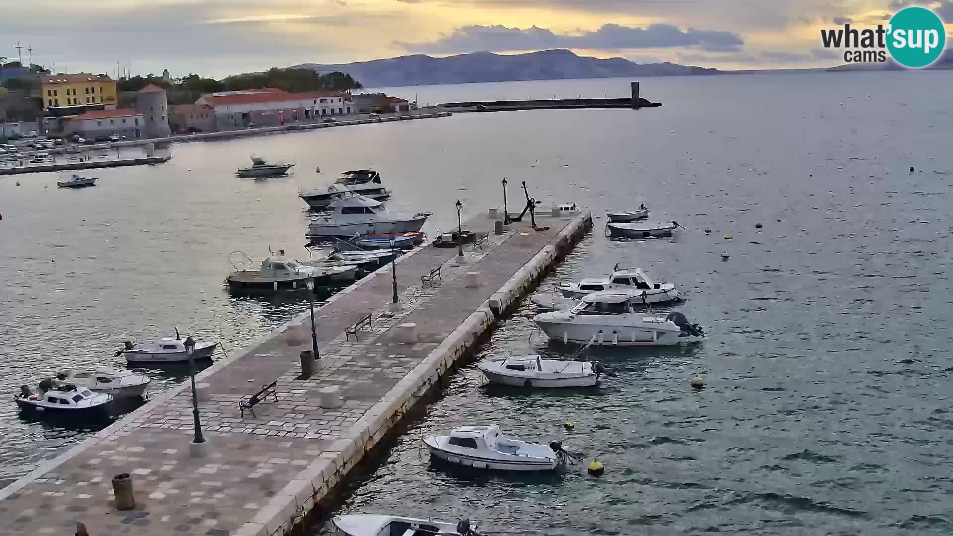 Senj Spletna kamera – pogled na obalo Senja