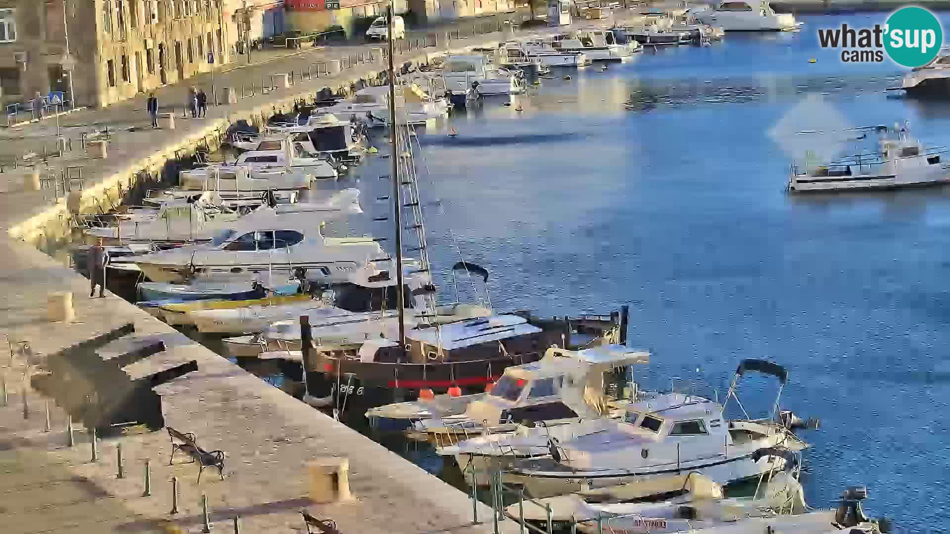 Livecam Senj – Vue panoramique de Senj riva