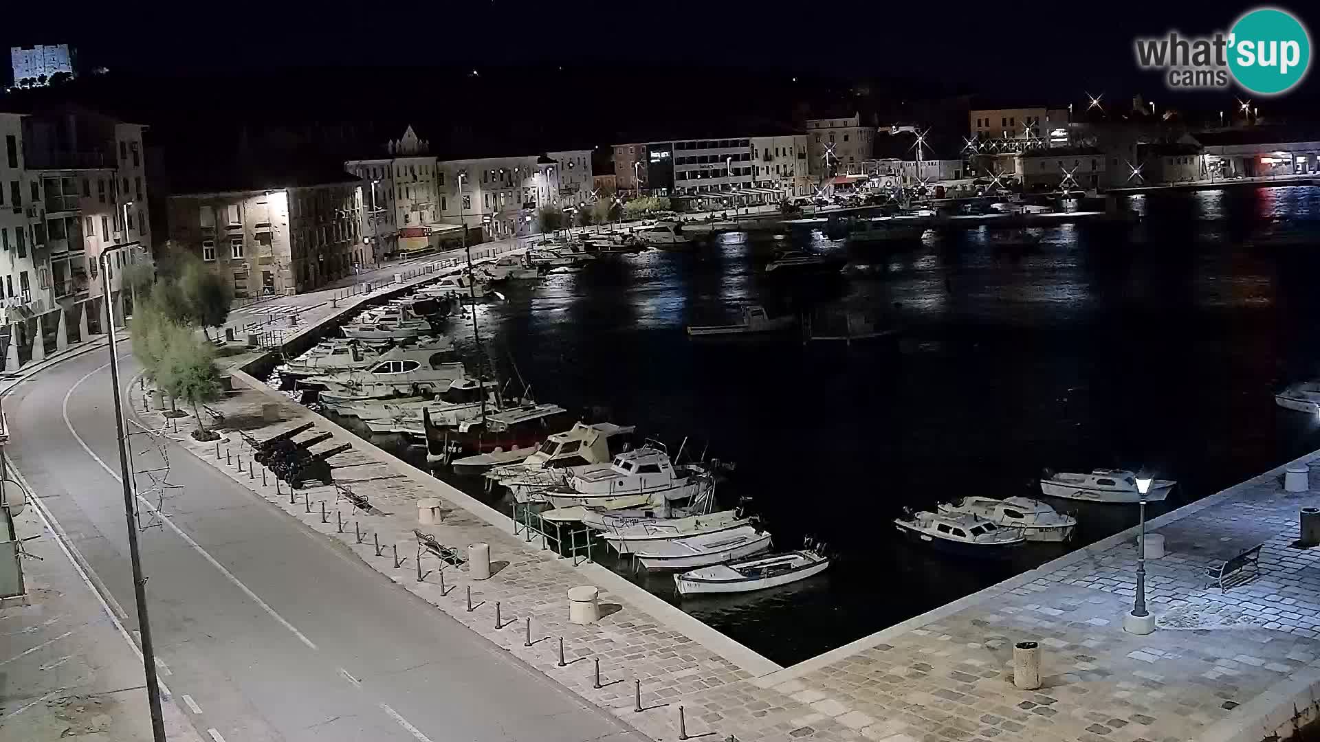 Kamera u živo Senj – Panoramski pogled na senjsku rivu