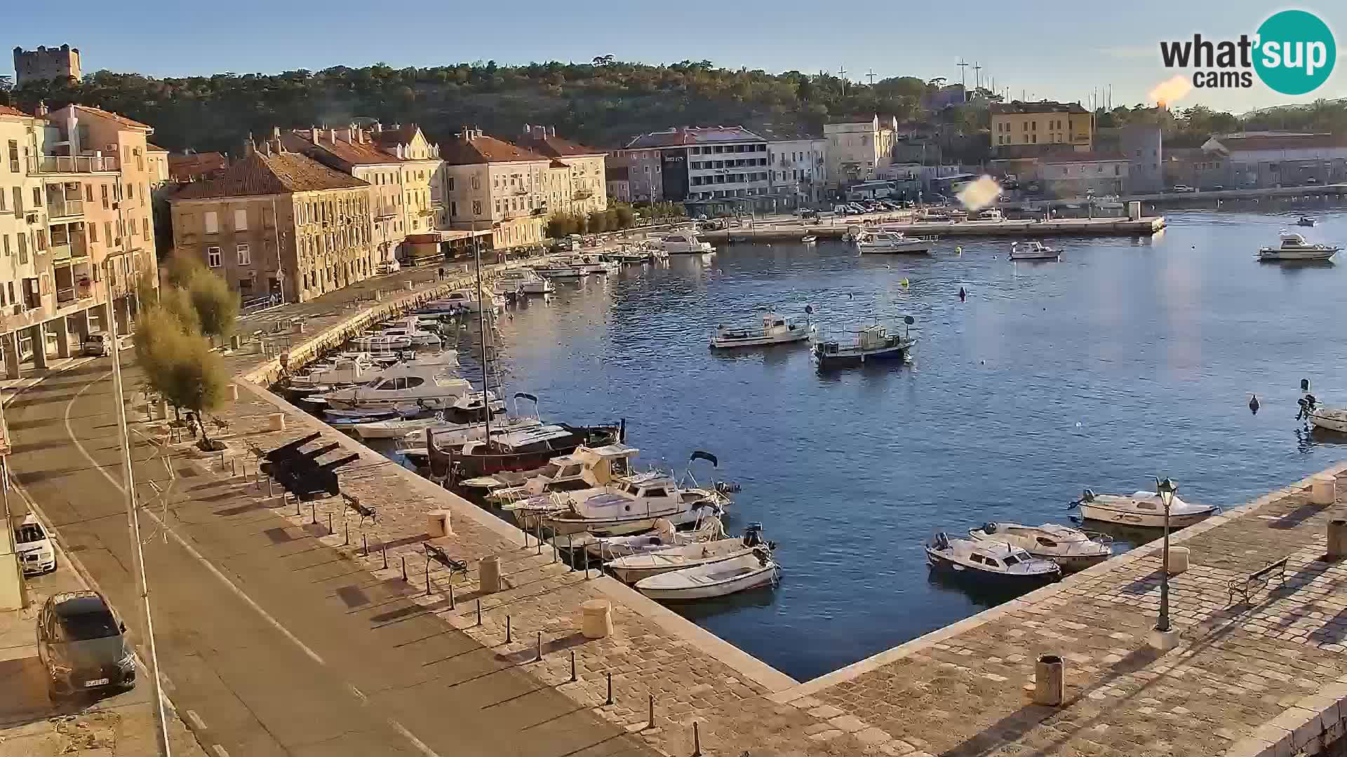 Kamera u živo Senj – Panoramski pogled na senjsku rivu