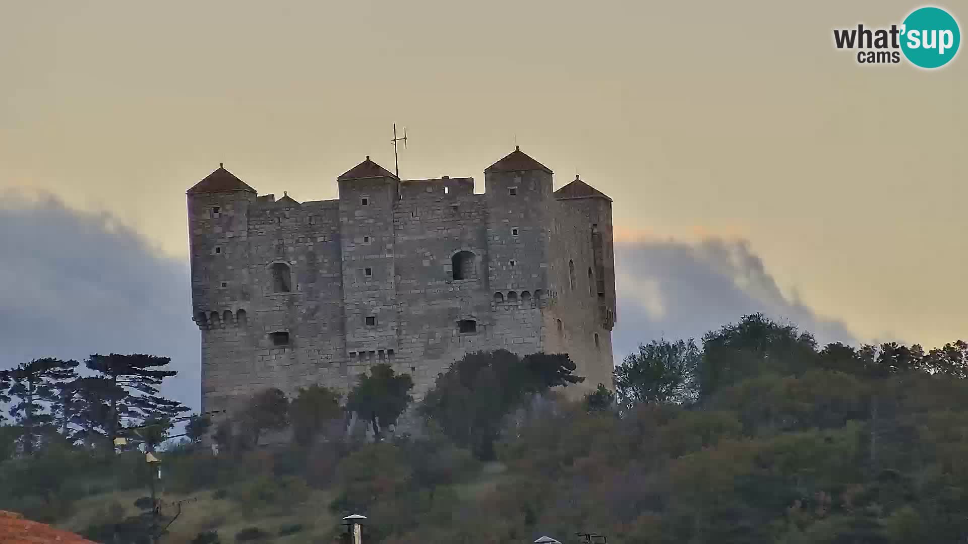 Webcam Senj – Panoramablick auf die Riva Senj