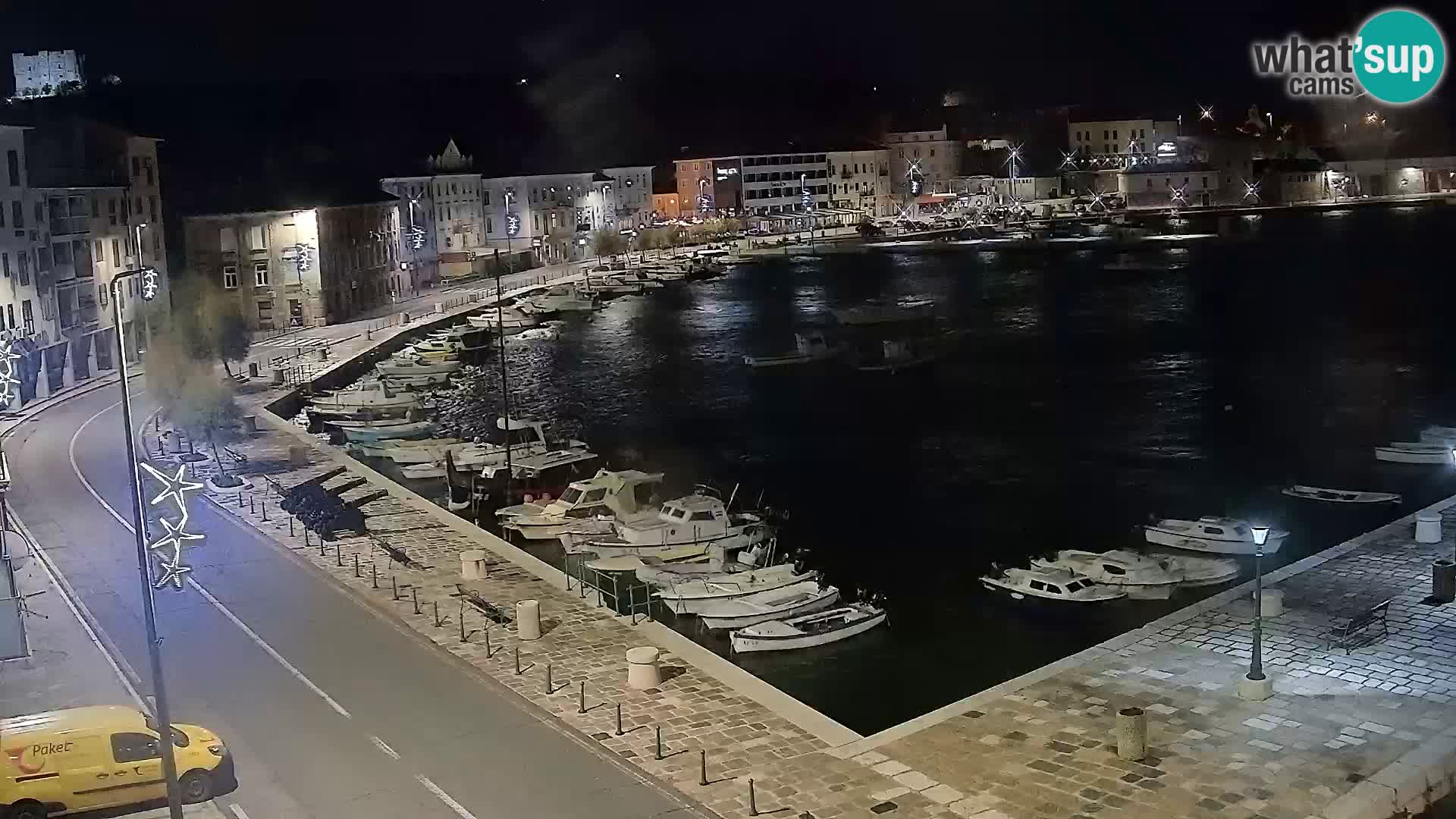 Kamera u živo Senj – Panoramski pogled na senjsku rivu