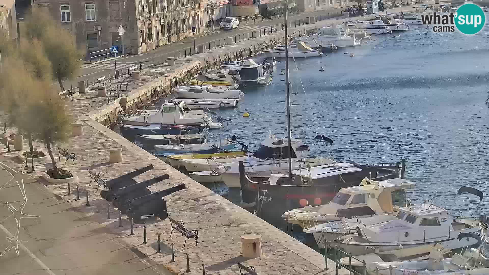 Kamera u živo Senj – Panoramski pogled na senjsku rivu