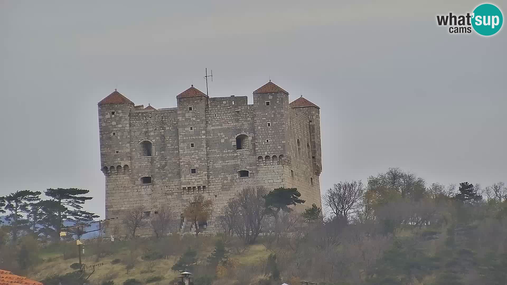 Kamera u živo Senj – Panoramski pogled na senjsku rivu
