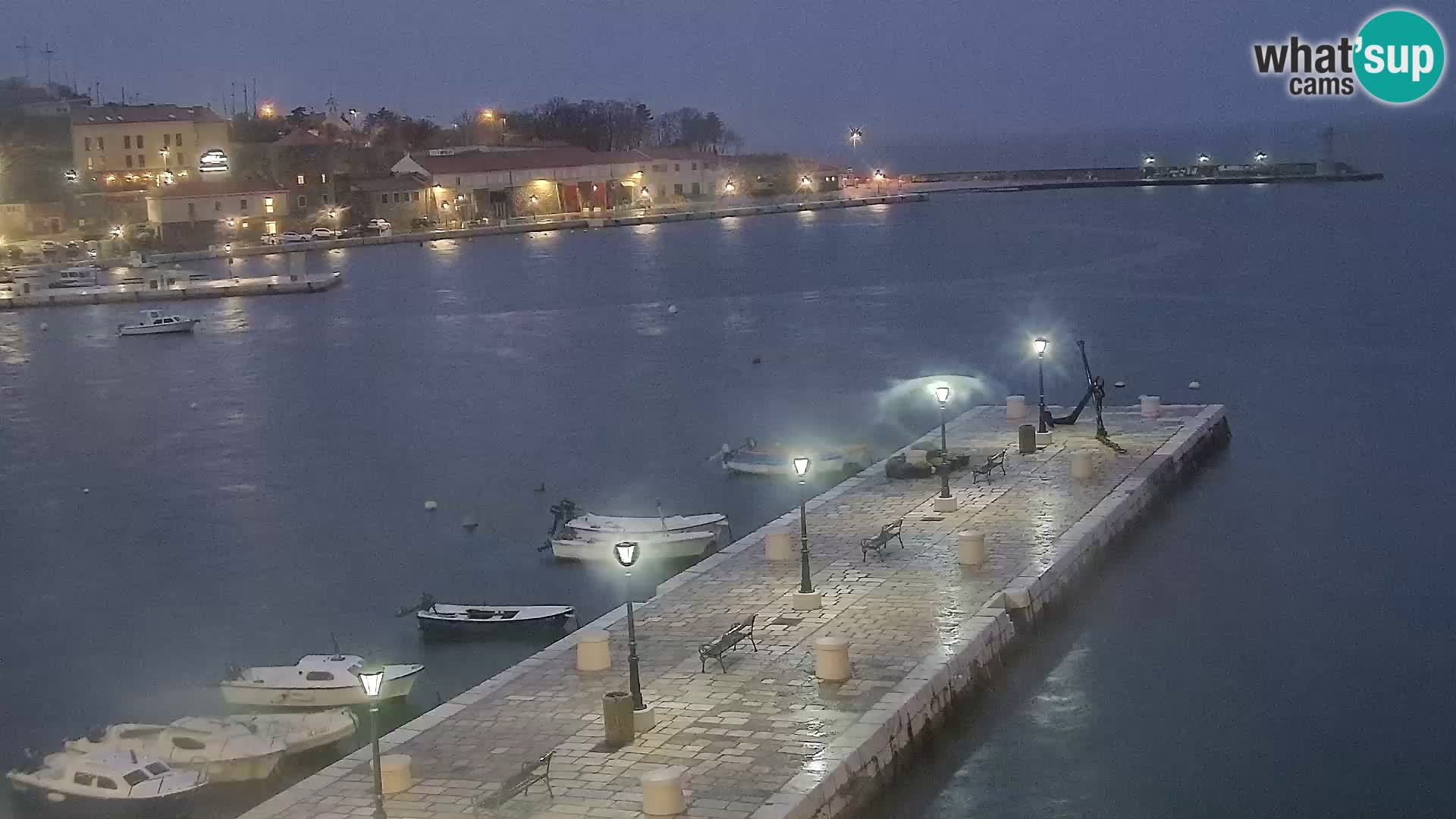 Senj Spletna kamera – pogled na obalo Senja