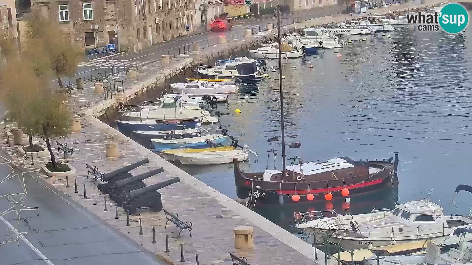Kamera u živo Senj – Panoramski pogled na senjsku rivu