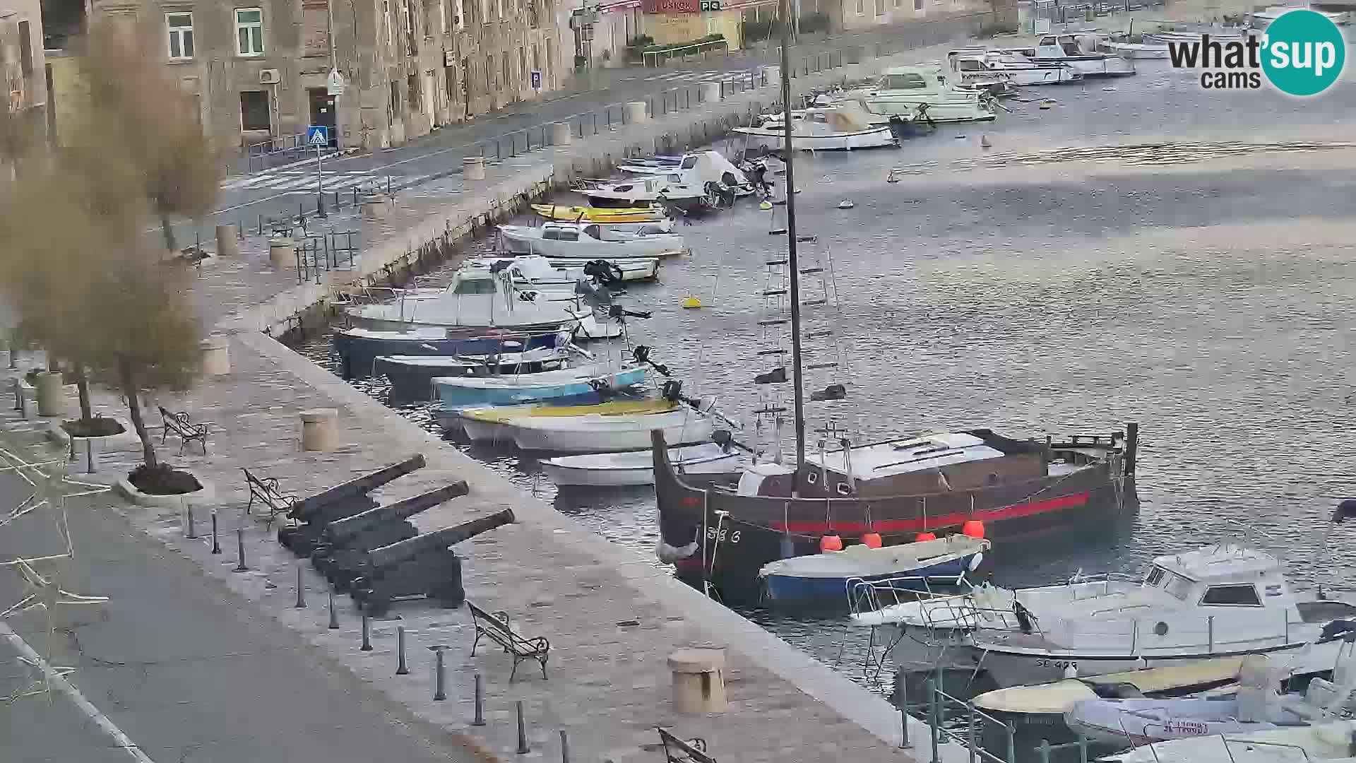 Senj Spletna kamera – pogled na obalo Senja