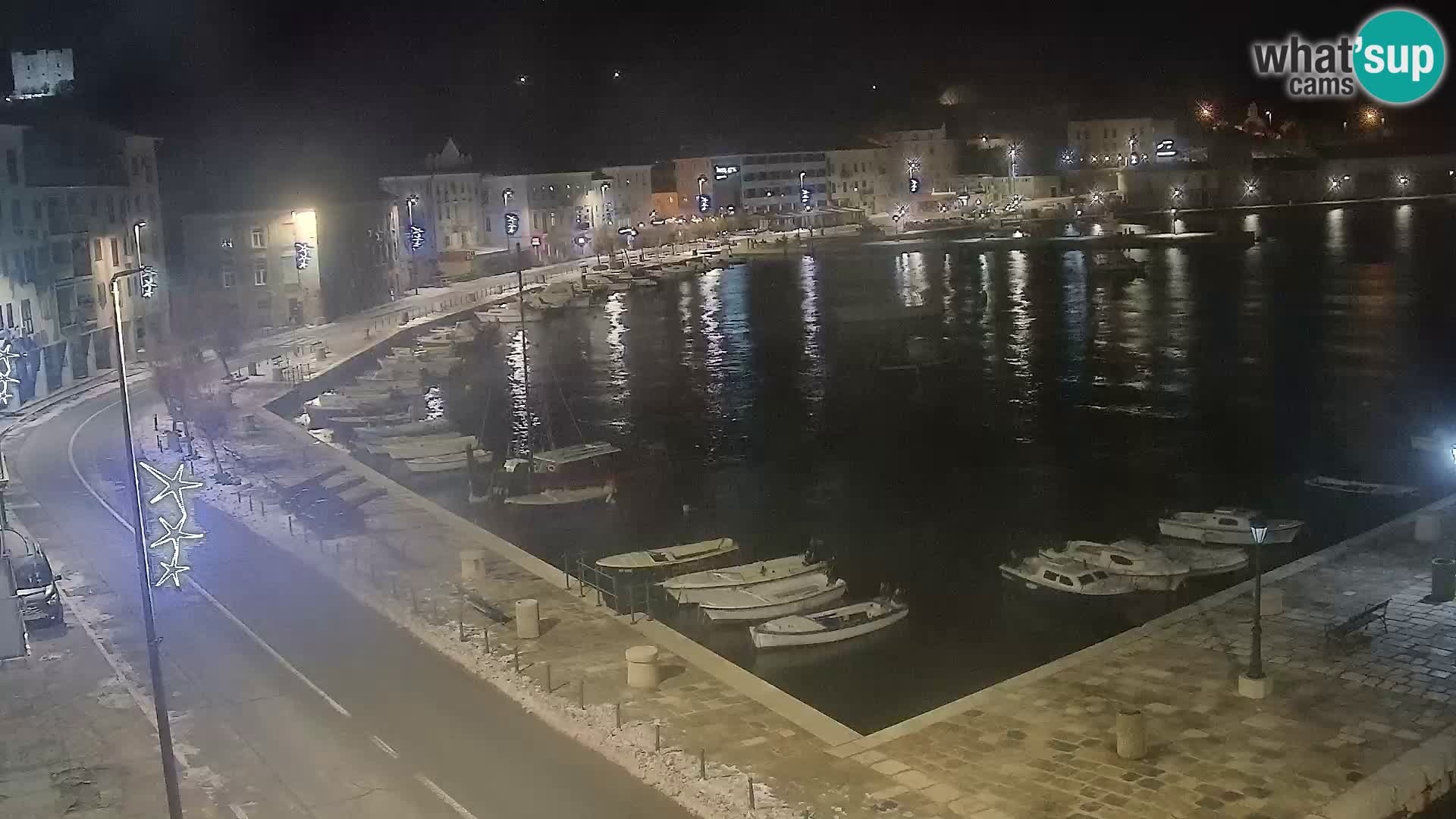 Webcam Senj – Panoramablick auf die Riva Senj