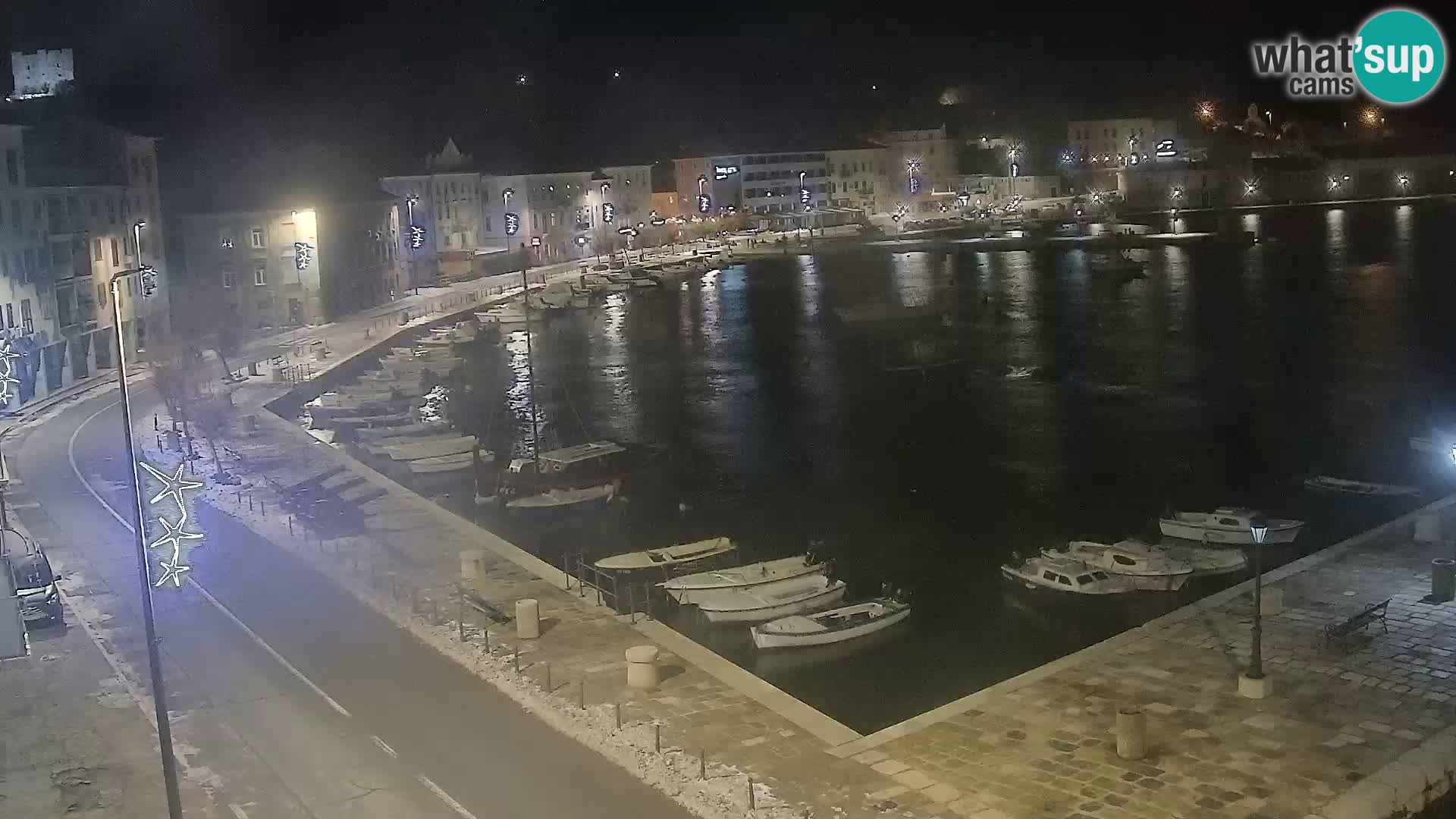 Webcam Senj – Panoramablick auf die Riva Senj
