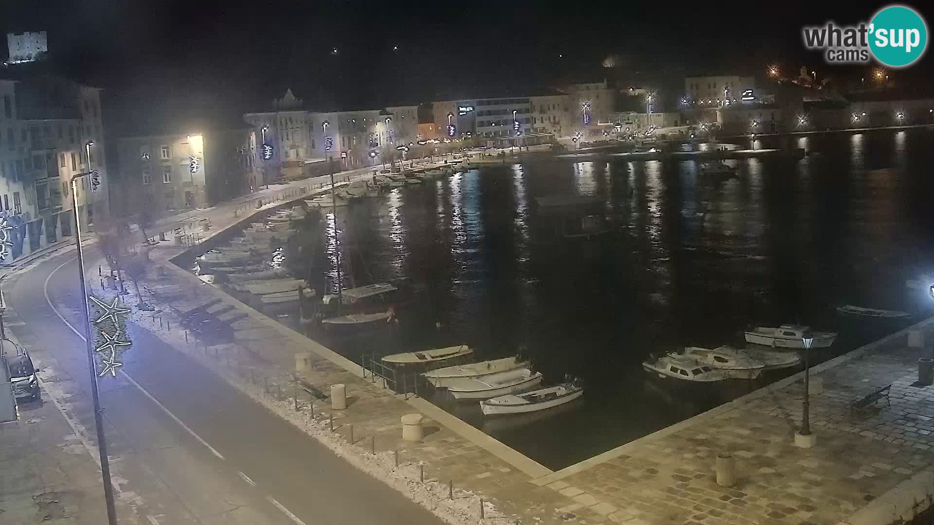 Webcam Senj – Panoramablick auf die Riva Senj