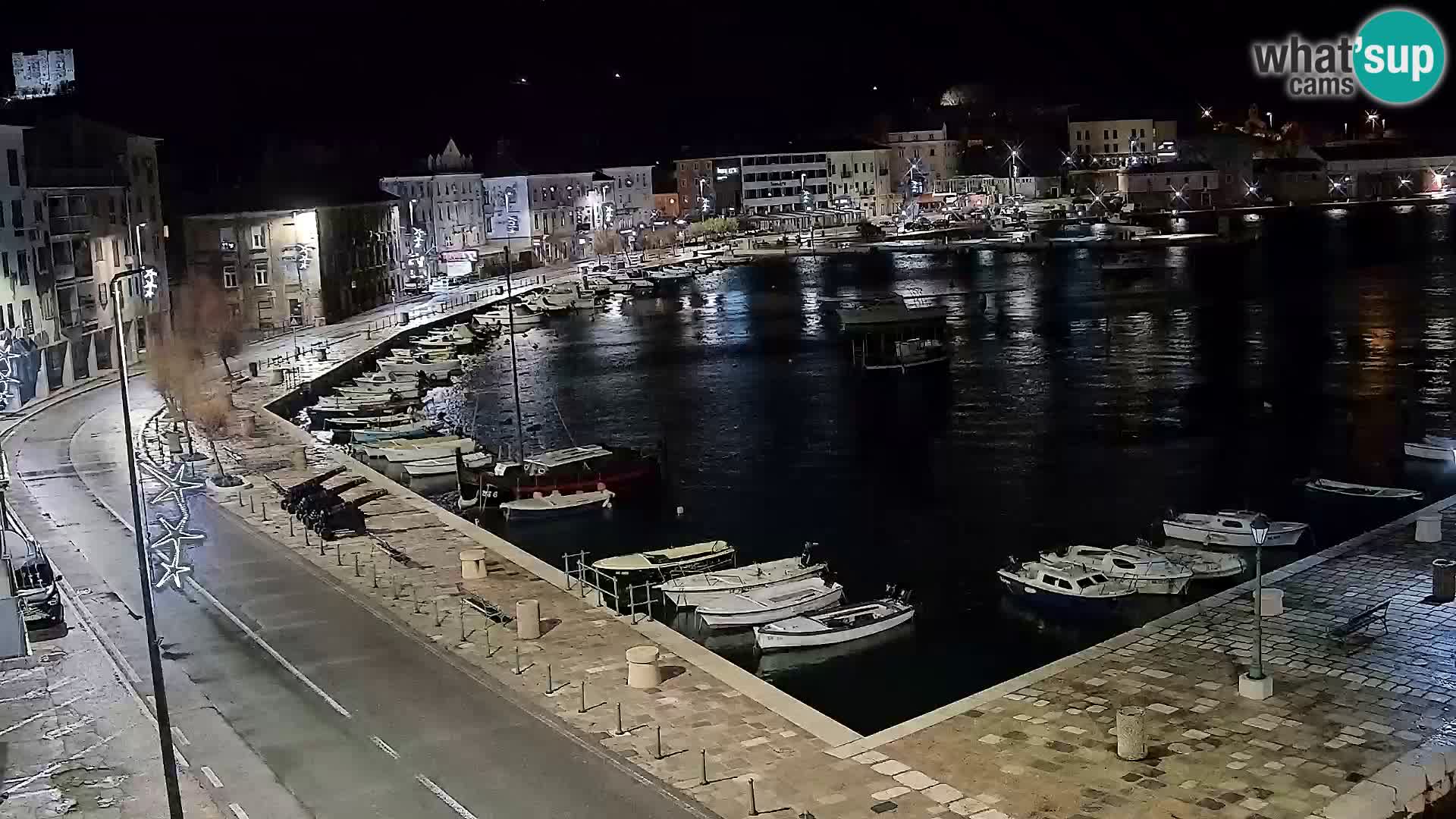 Webcam Senj – Panoramablick auf die Riva Senj