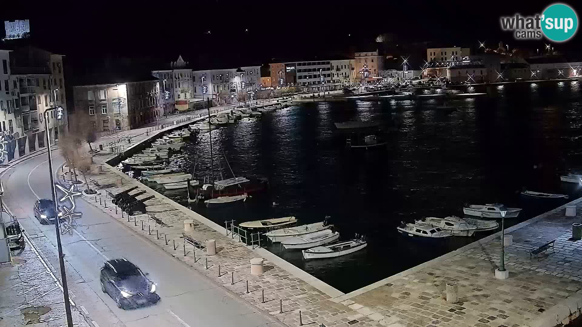 Kamera u živo Senj – Panoramski pogled na senjsku rivu