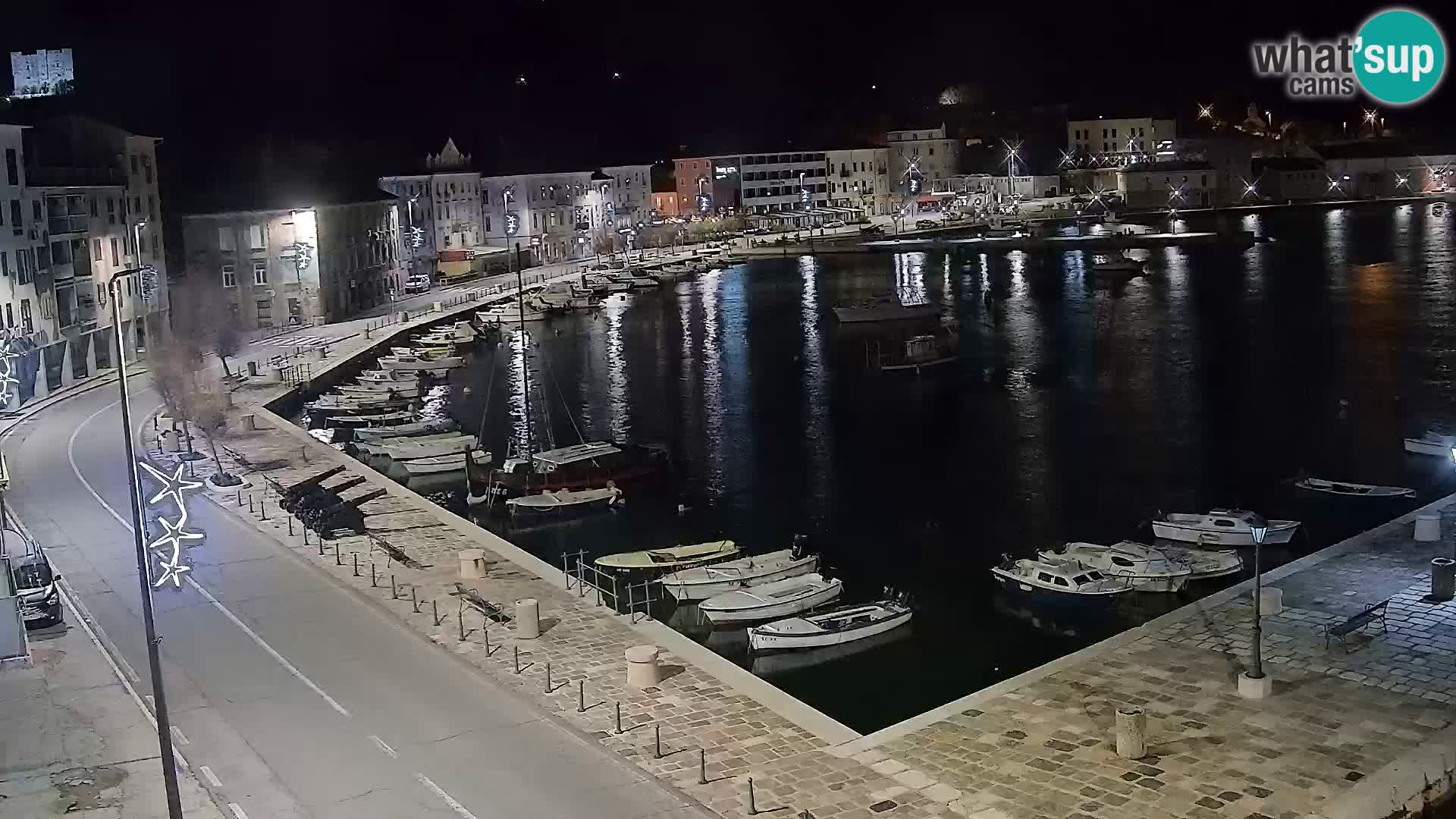 Livecam Senj – Vue panoramique de Senj riva