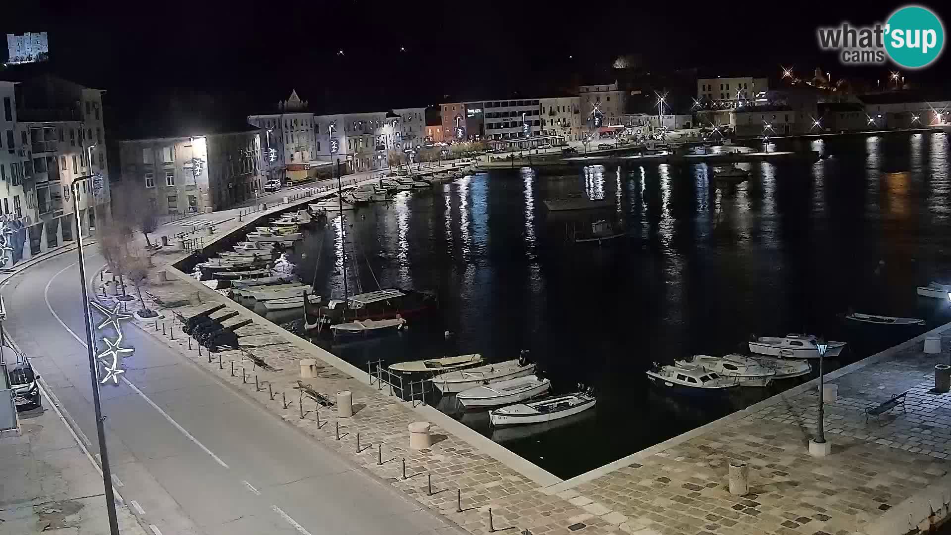Webcam Senj – Panoramablick auf die Riva Senj