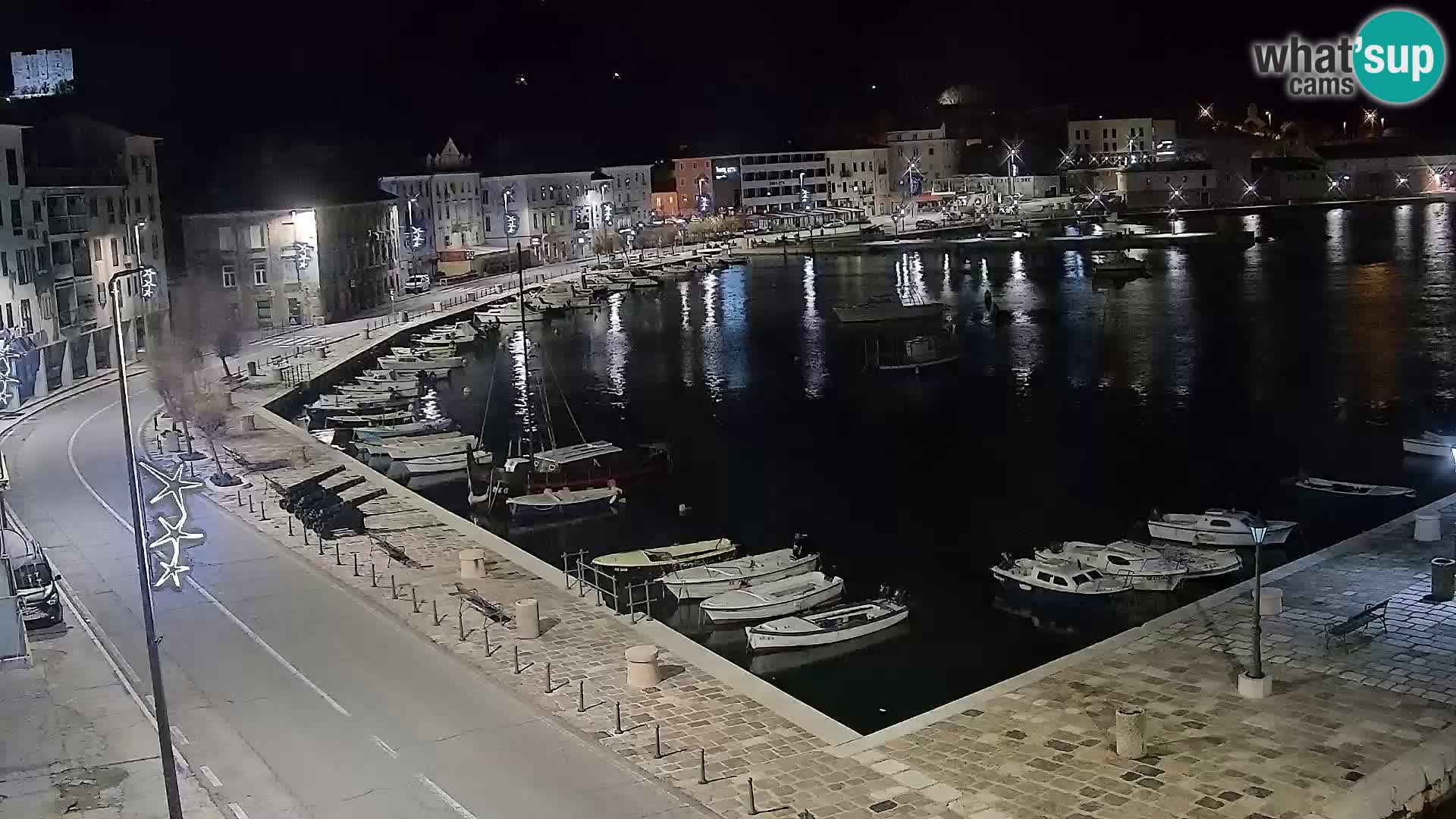 Senj Spletna kamera – pogled na obalo Senja