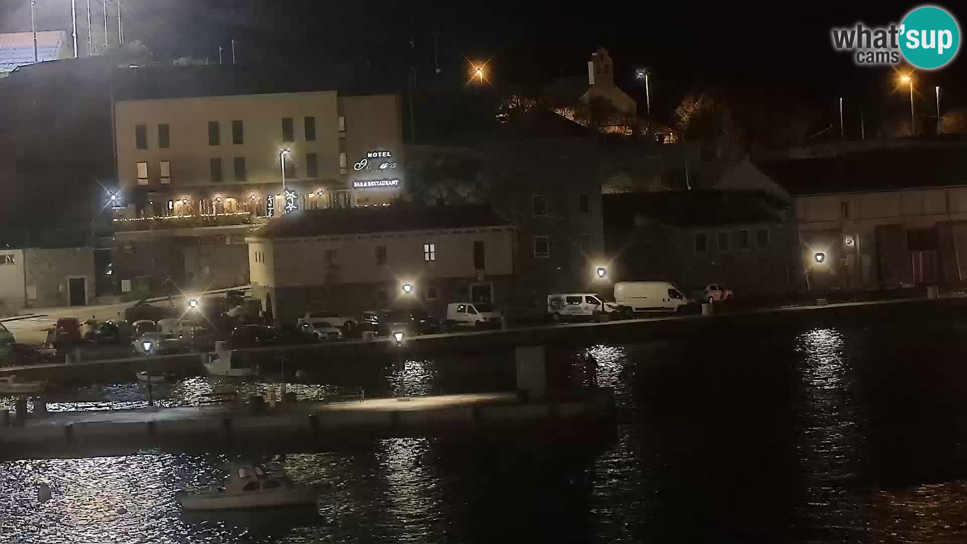 Kamera u živo Senj – Panoramski pogled na senjsku rivu