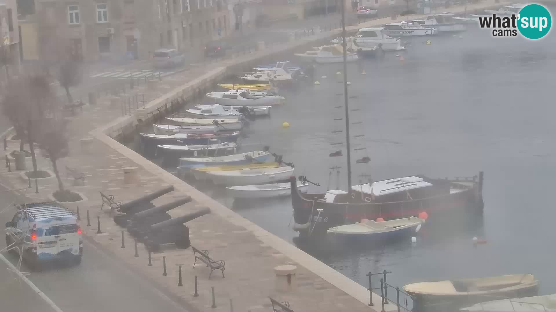 Kamera u živo Senj – Panoramski pogled na senjsku rivu