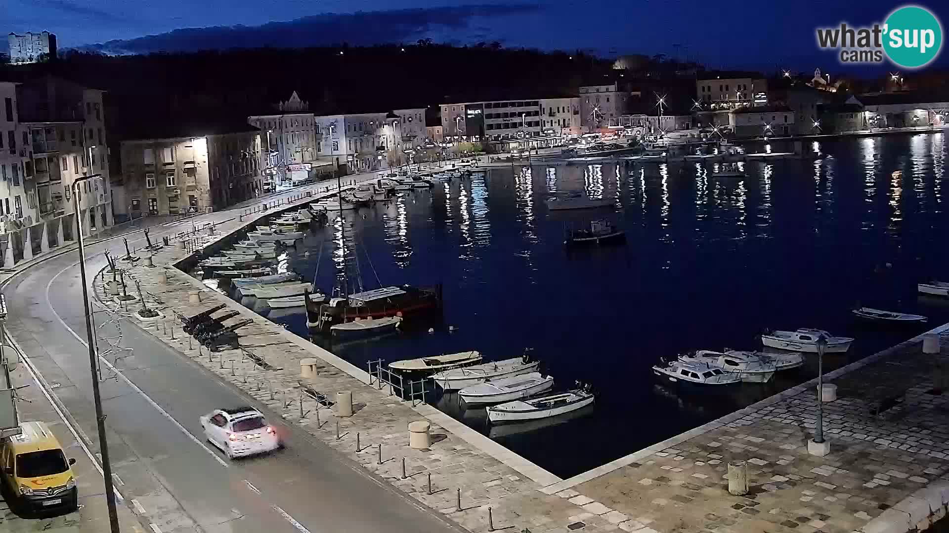 Senj Spletna kamera – pogled na obalo Senja