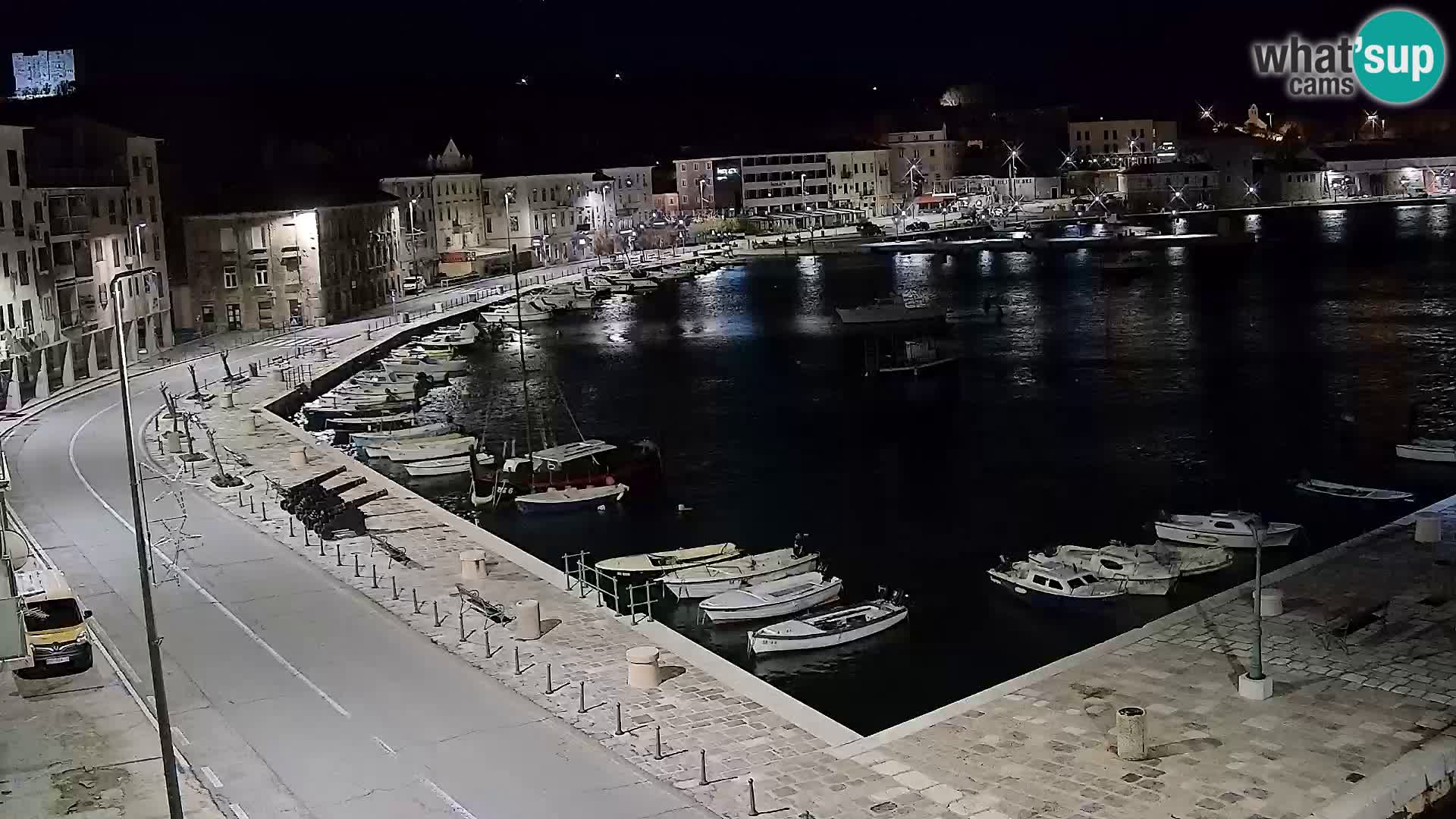 Kamera u živo Senj – Panoramski pogled na senjsku rivu