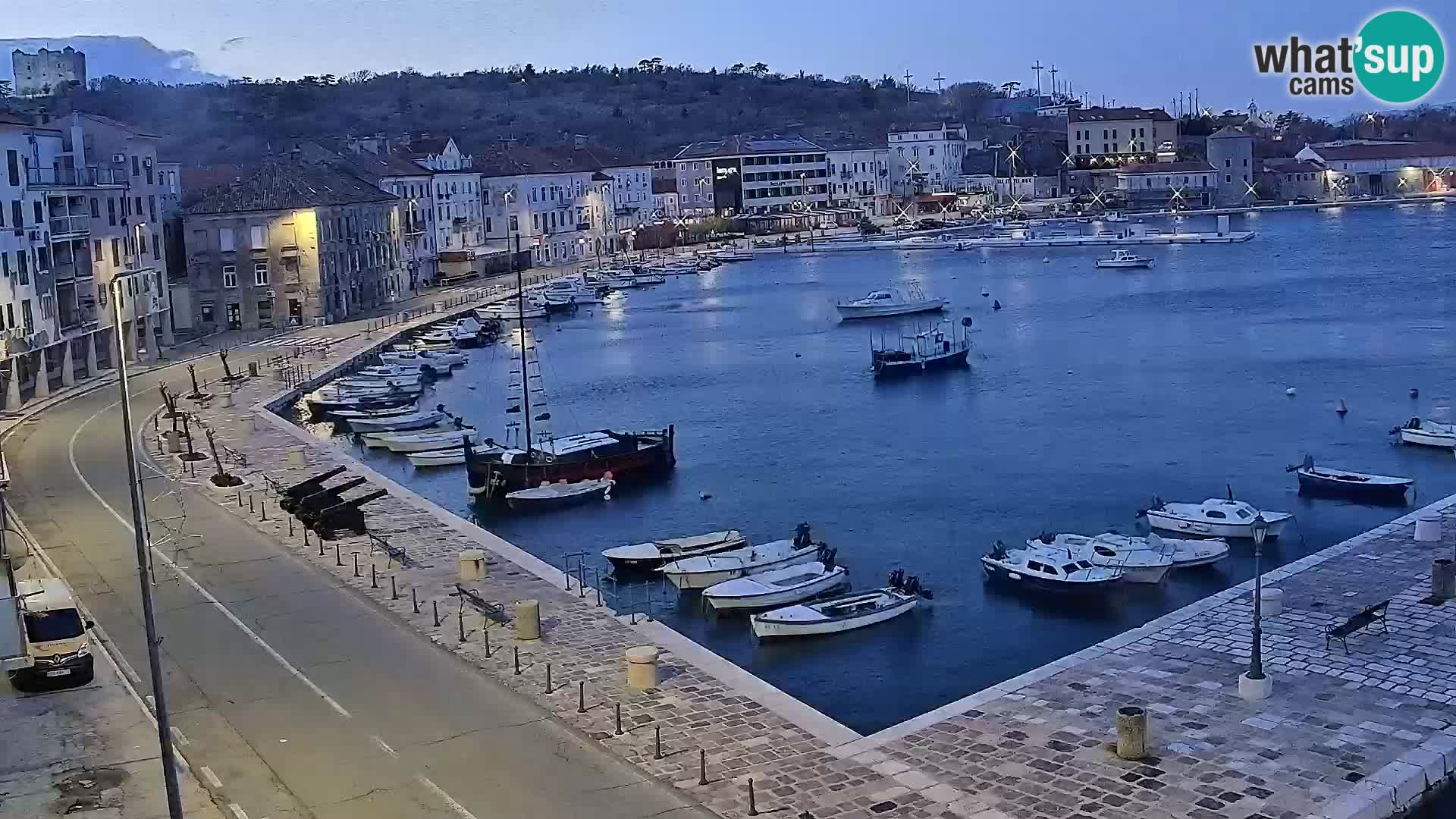 Webcam Senj – Panoramablick auf die Riva Senj
