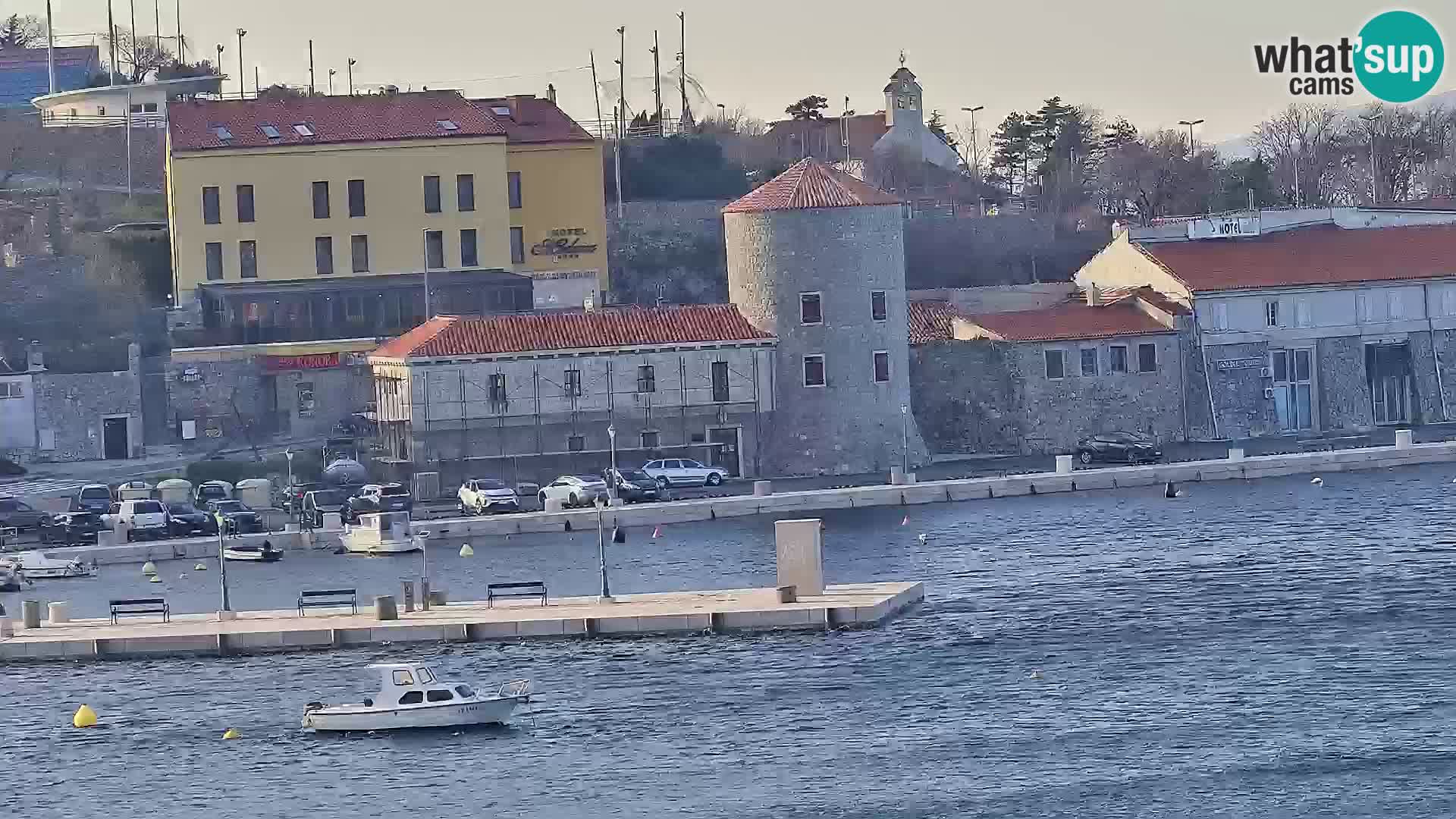 Kamera u živo Senj – Panoramski pogled na senjsku rivu