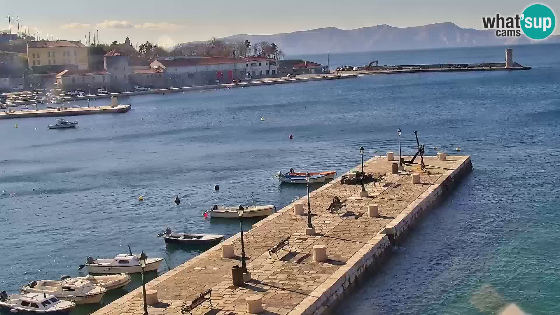 Kamera u živo Senj – Panoramski pogled na senjsku rivu