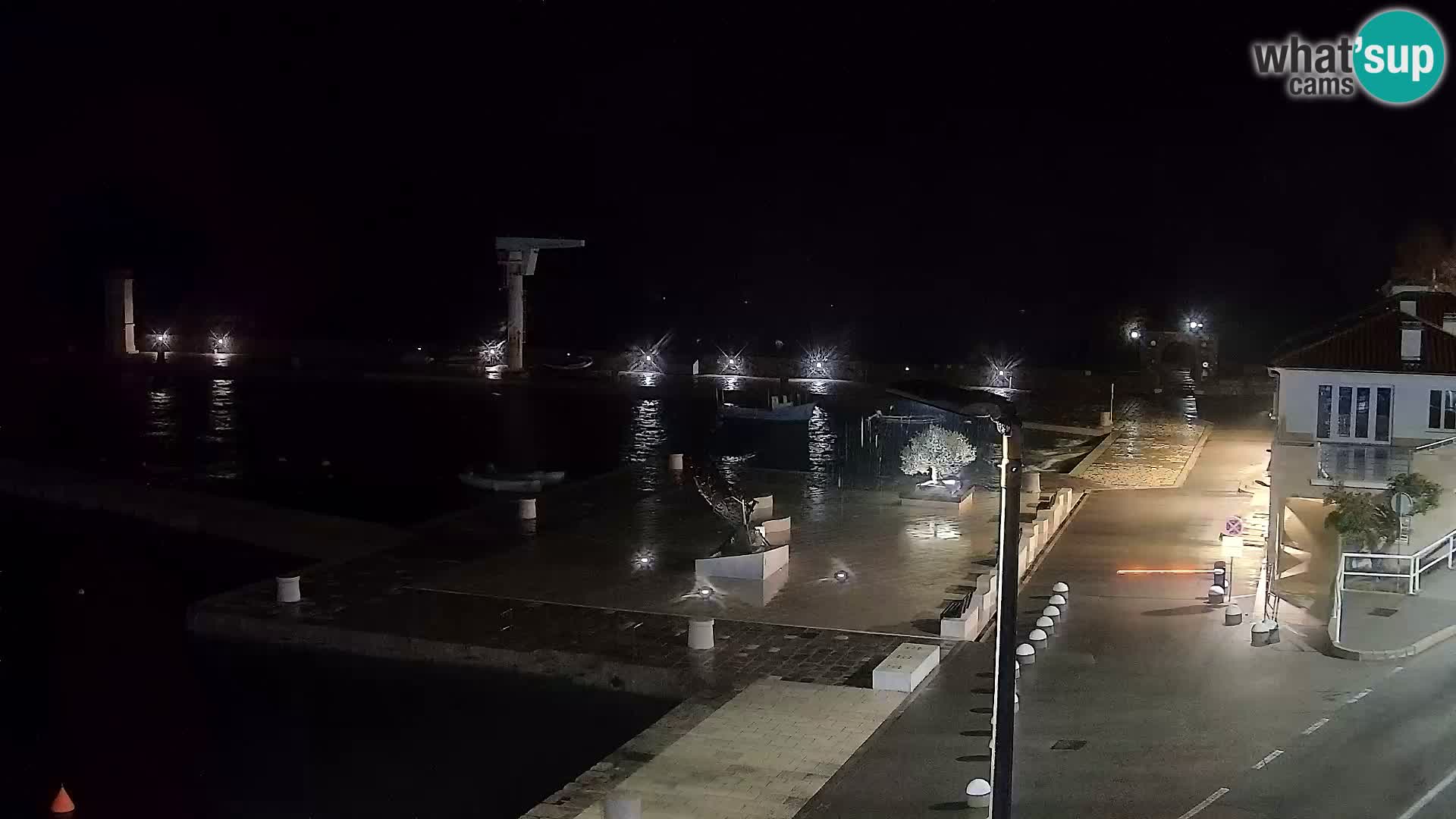 Senj Spletna kamera – pogled na obalo Senja