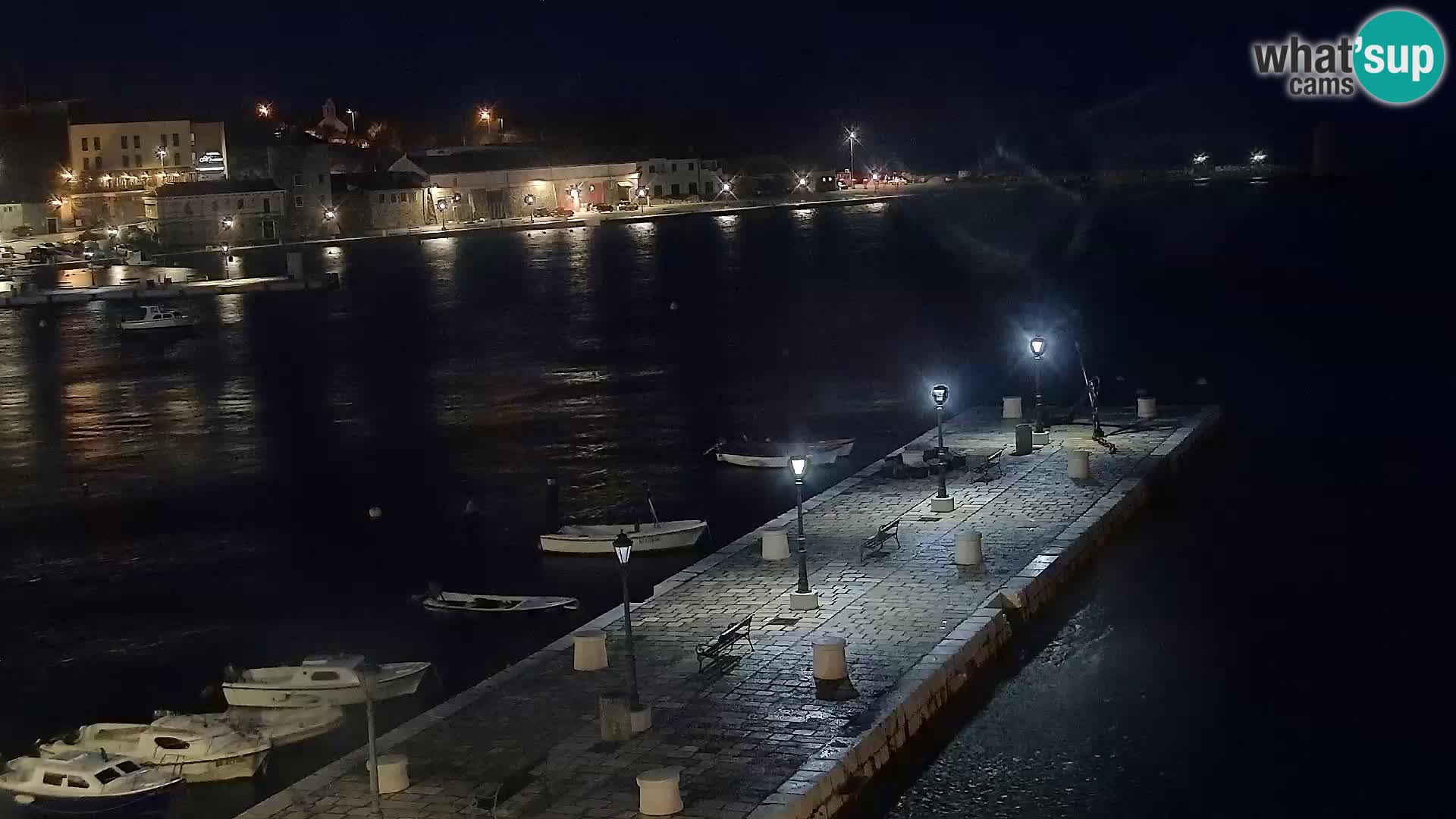 Kamera u živo Senj – Panoramski pogled na senjsku rivu