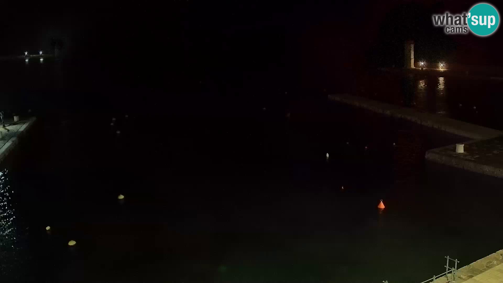 Kamera u živo Senj – Panoramski pogled na senjsku rivu