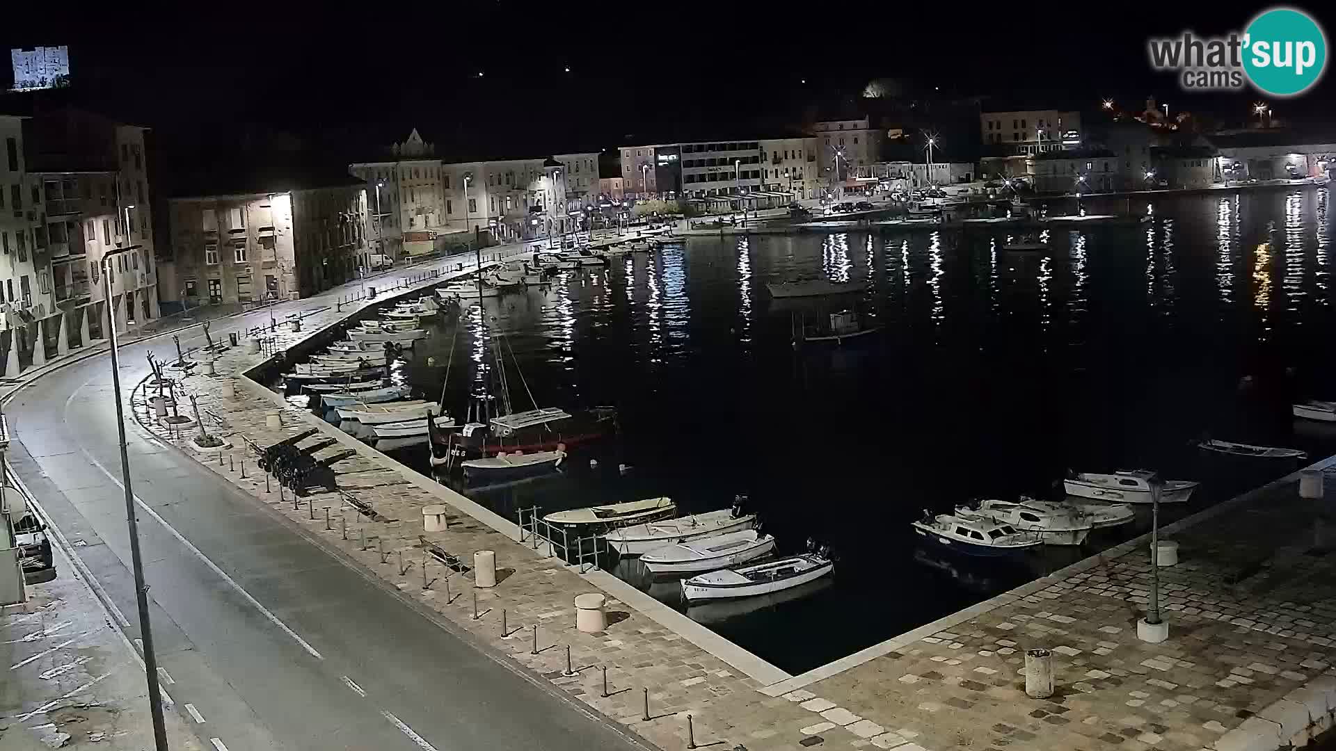 Webcam Senj – Panoramablick auf die Riva Senj