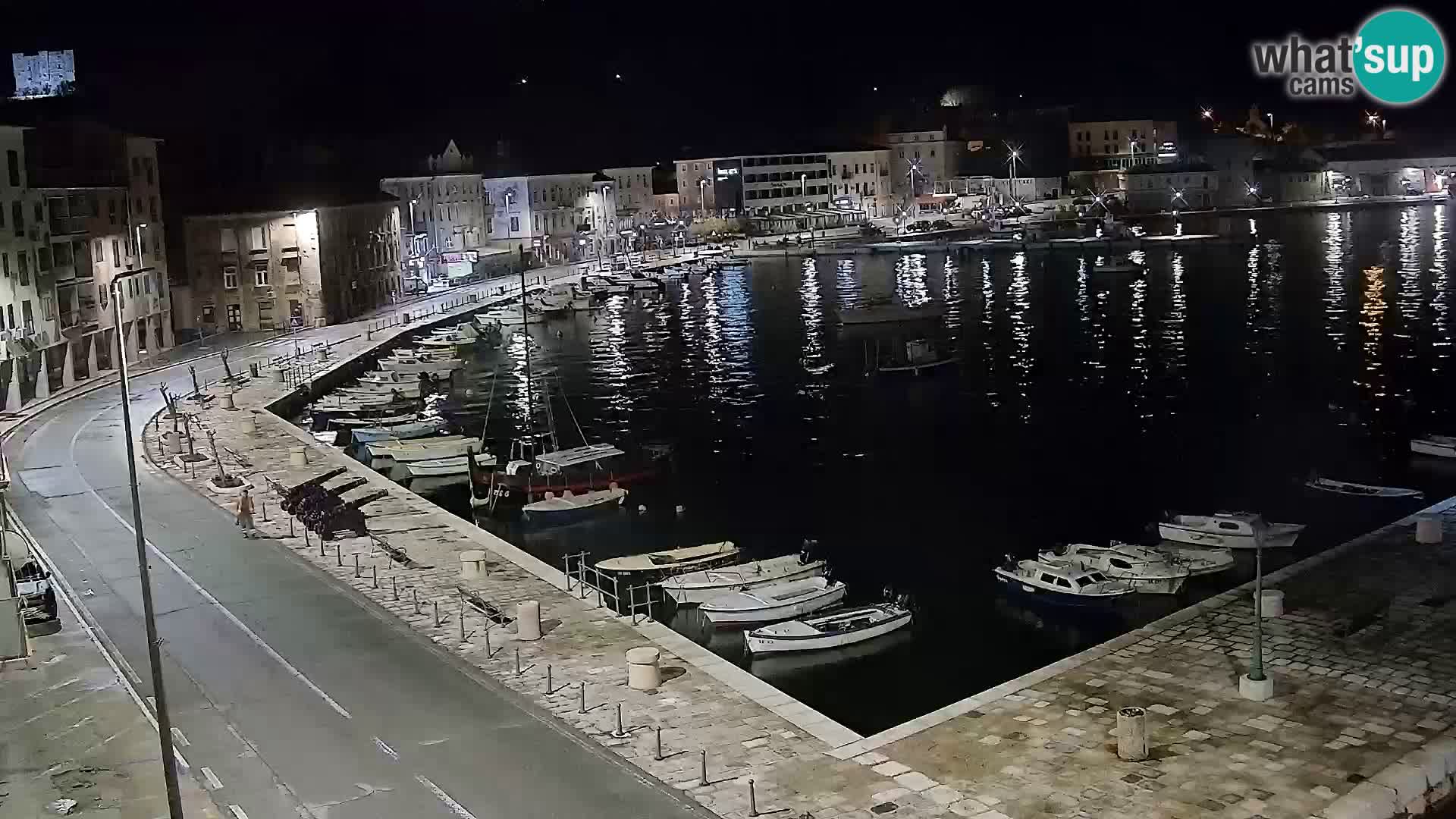Webcam Senj – Panoramablick auf die Riva Senj