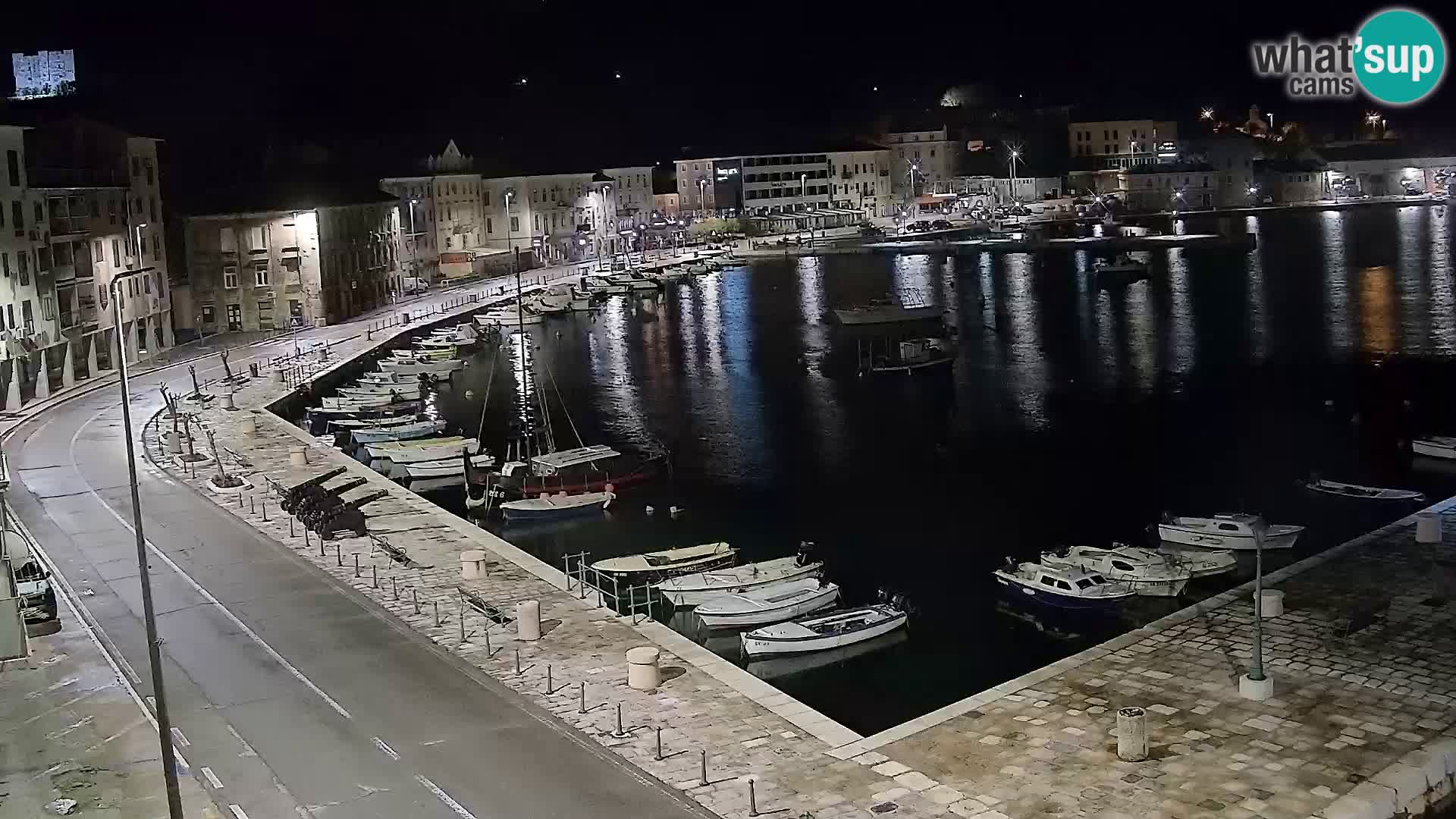 Kamera u živo Senj – Panoramski pogled na senjsku rivu